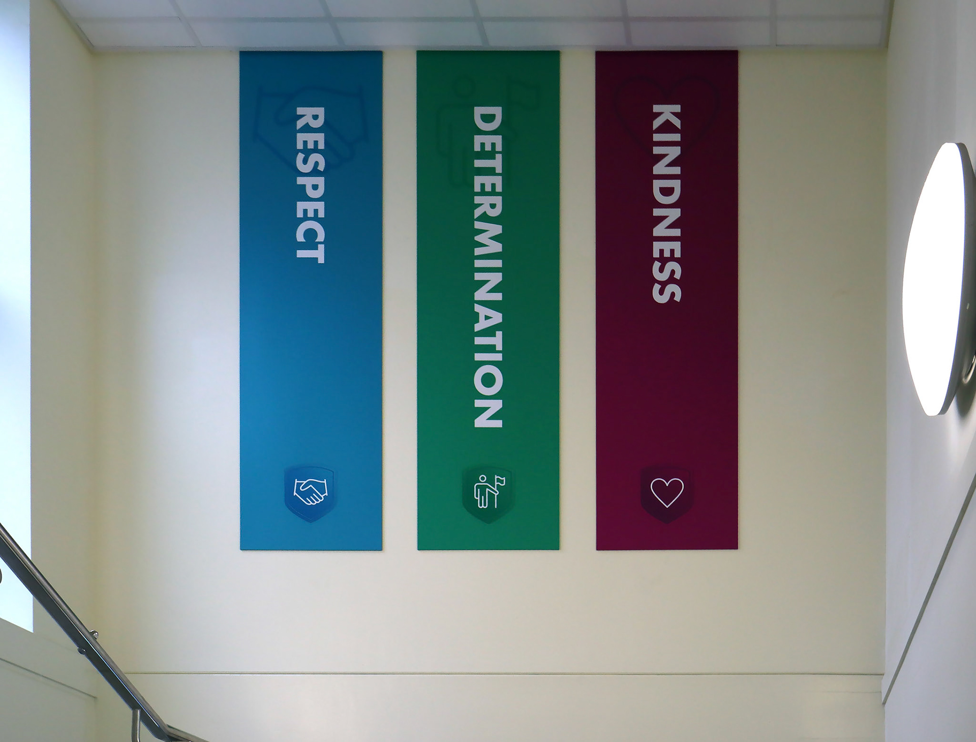 Hanging Values Banners - EA01