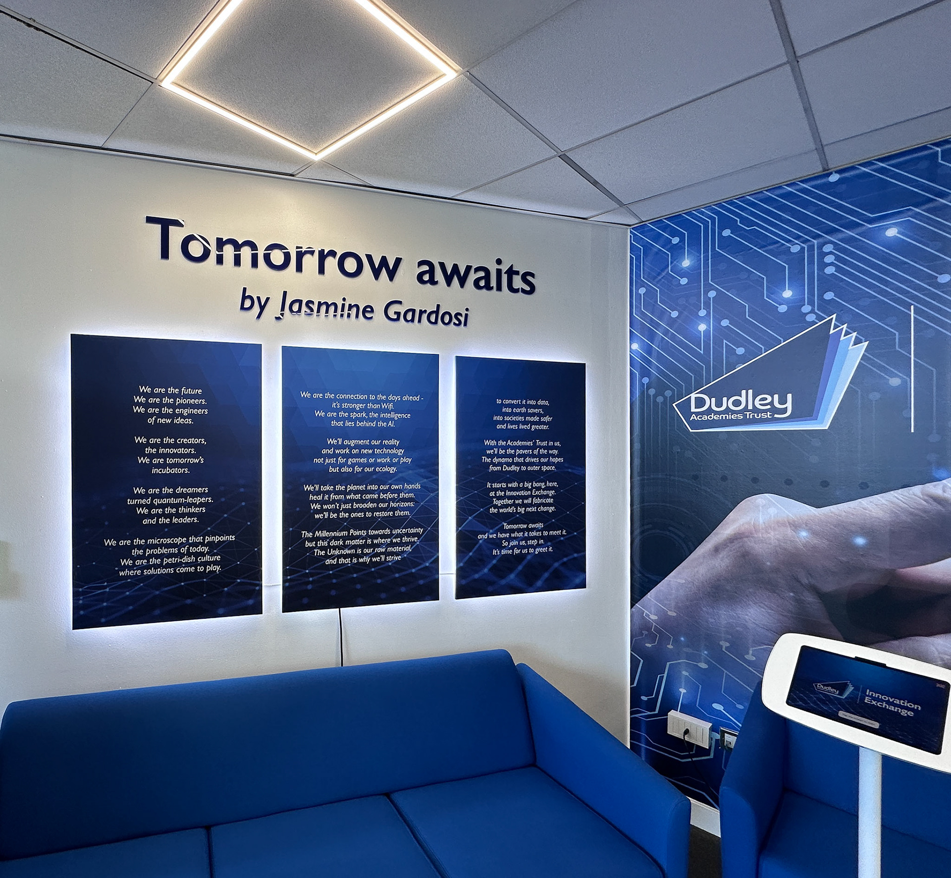 Innovation Exchange Graphics 01 - DAT3