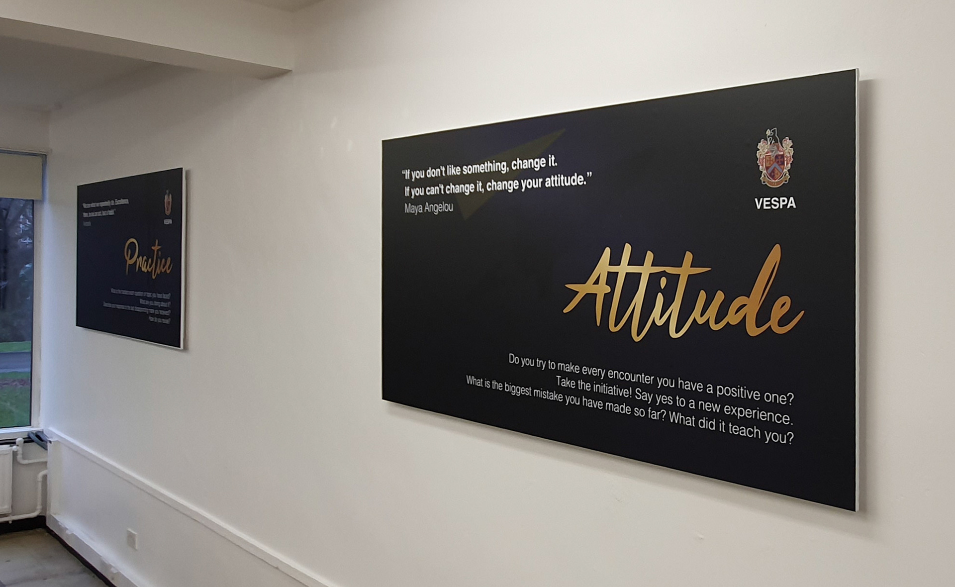 Floating Magnetic Wallboards - BUCS1