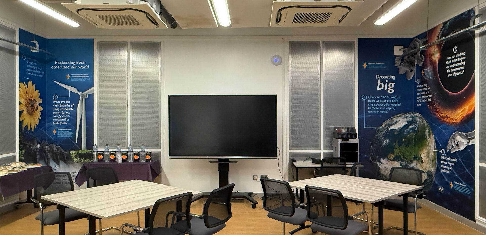 Innovation Exchange Graphics 01 - DAT7