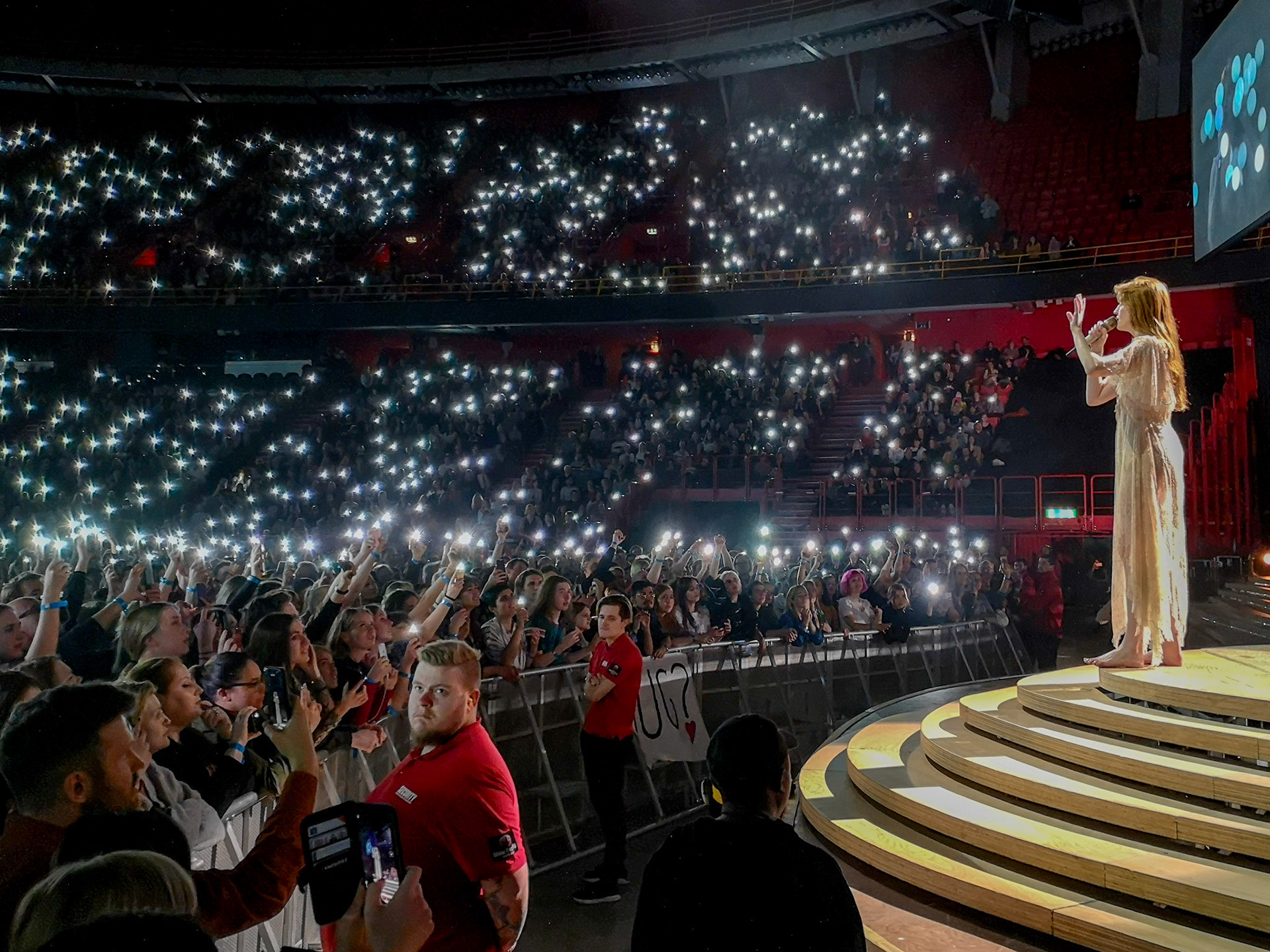 Florence + The Machine Globe Arena 2019