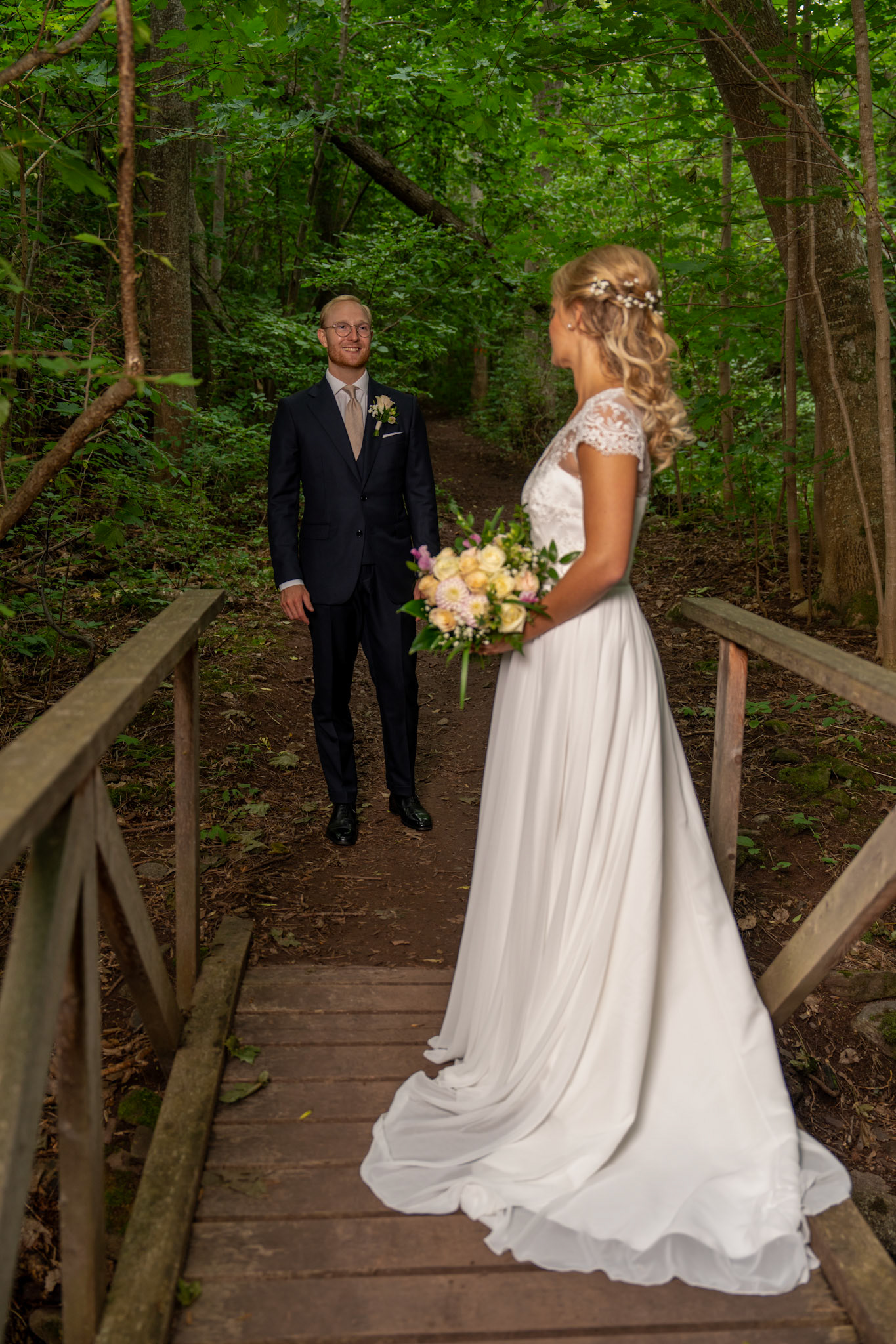 bröllopsfotografering utomhus