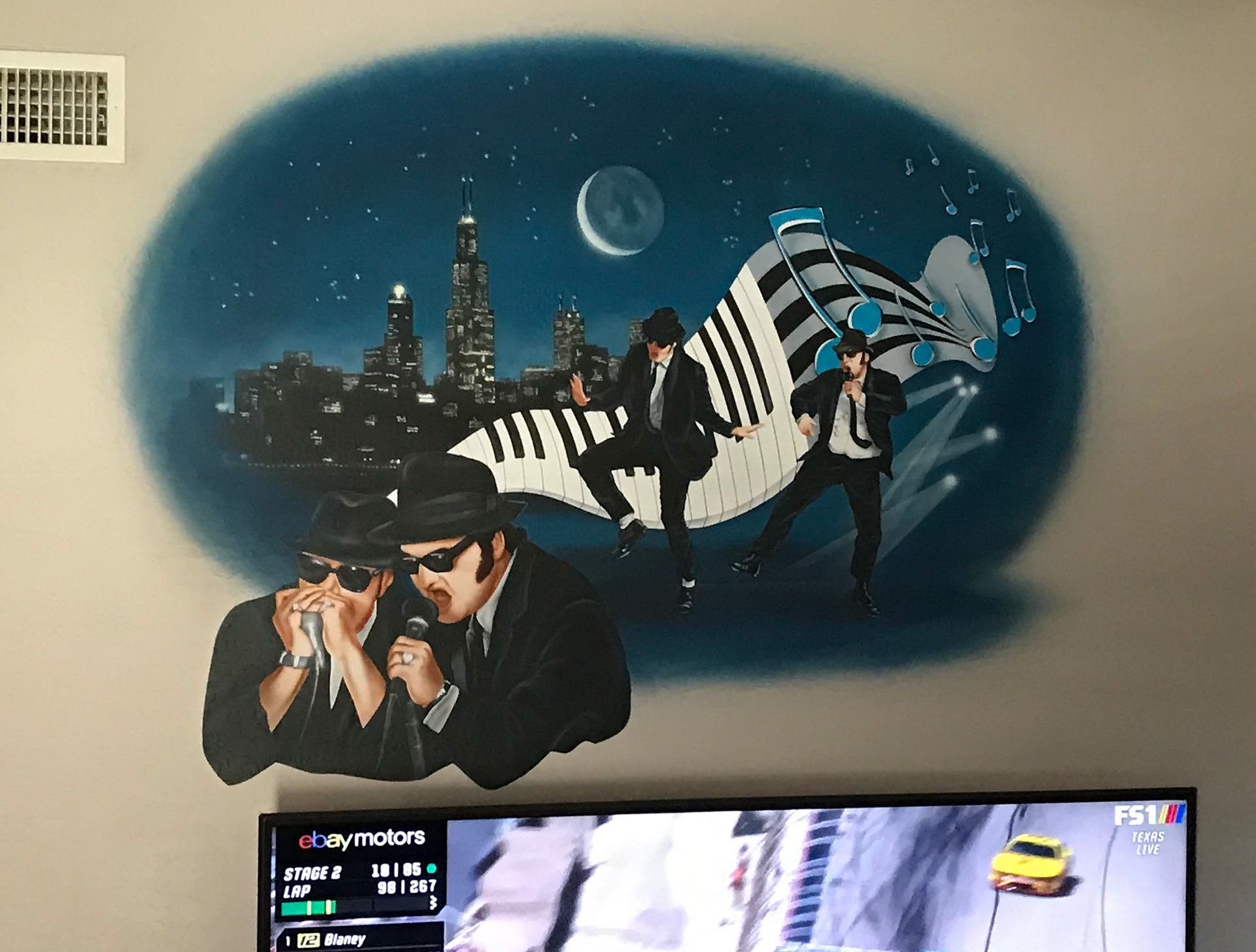 Blues Brothers (Living Room)