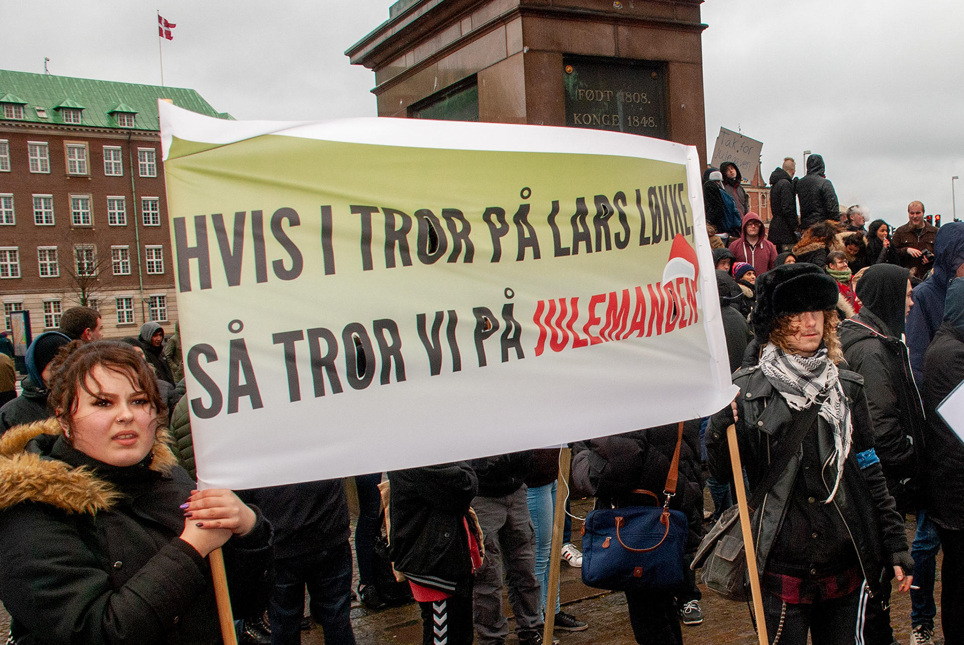 Demonstration for bevarelse af skoleydelse
