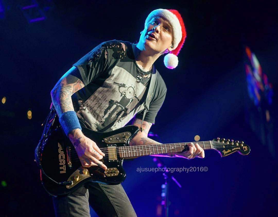 Blink 182/ NSSN 12/09/2016