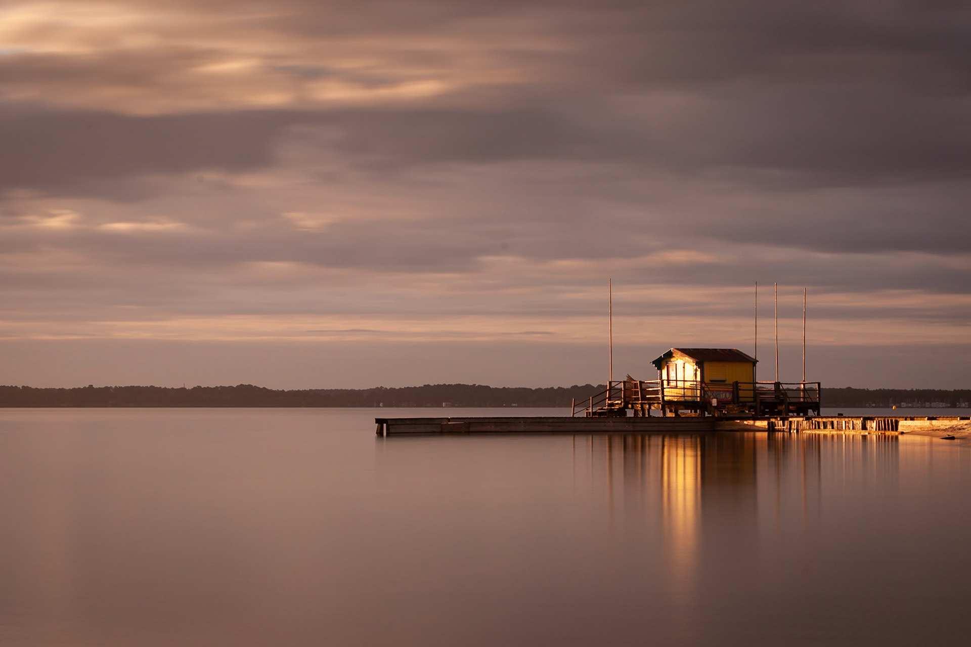 Lakeside Chalet, Aquitaine, France