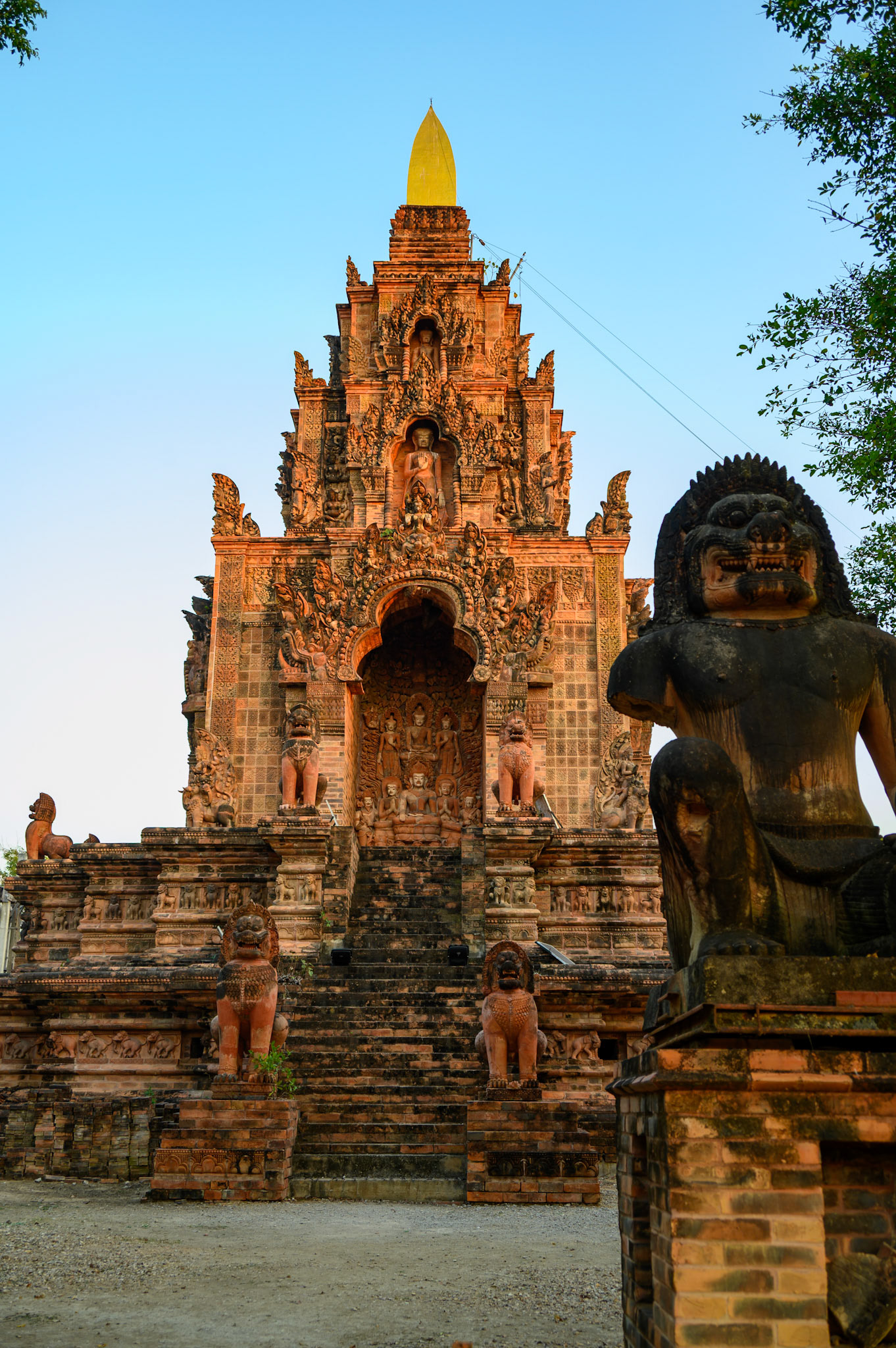 The Terracotta Garden, Lamphun