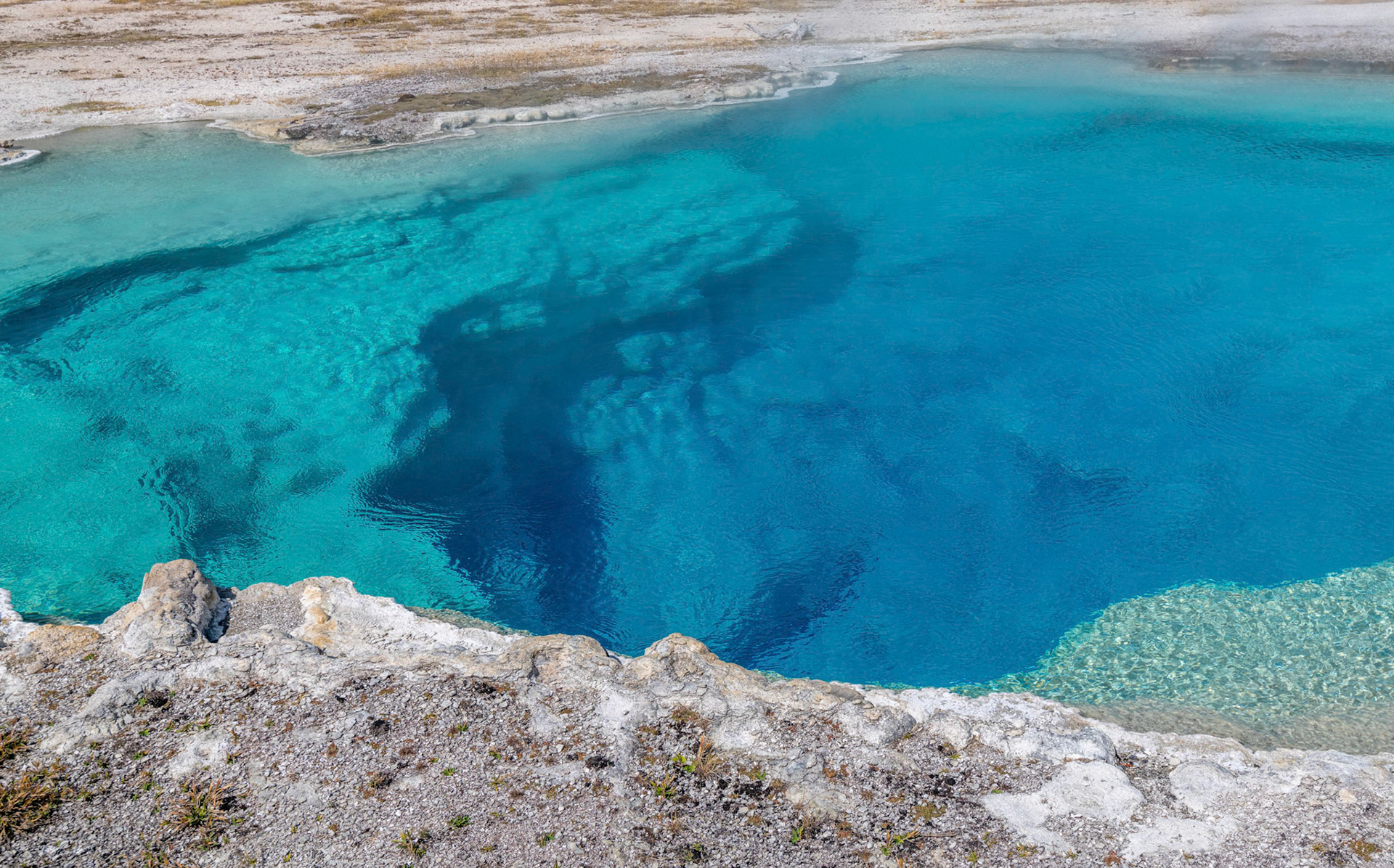 Sapphire  Pool. Yellowstone Wyoming 12/09/18