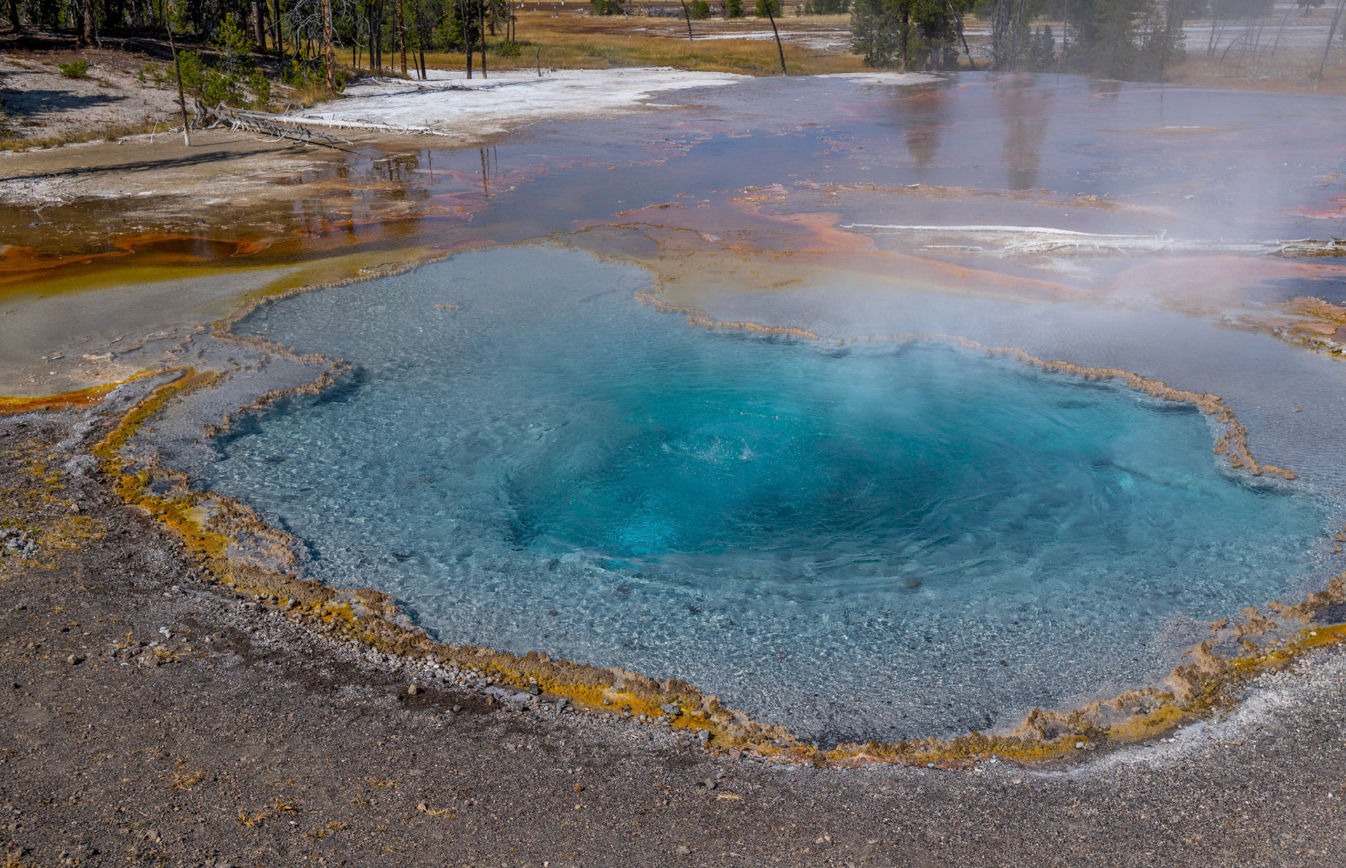 Grand Prismatic Spring. Yellowstone Wyoming 12/09/18