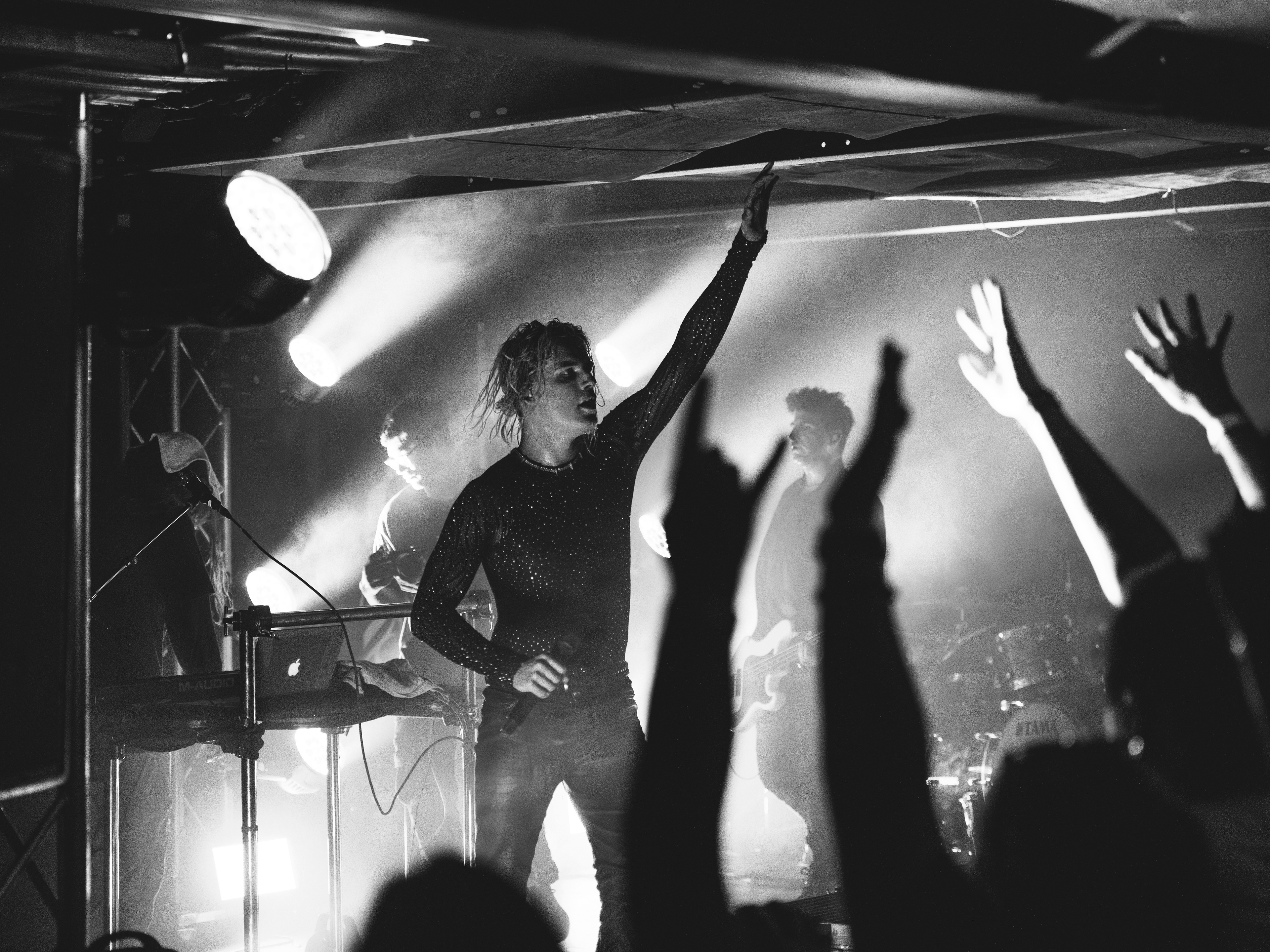 Band: I See Stars