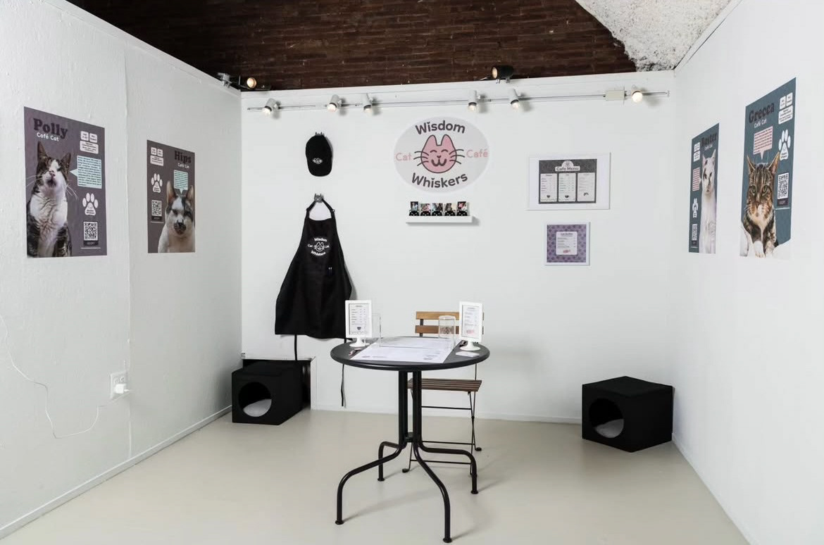 Thesis Cafe Display