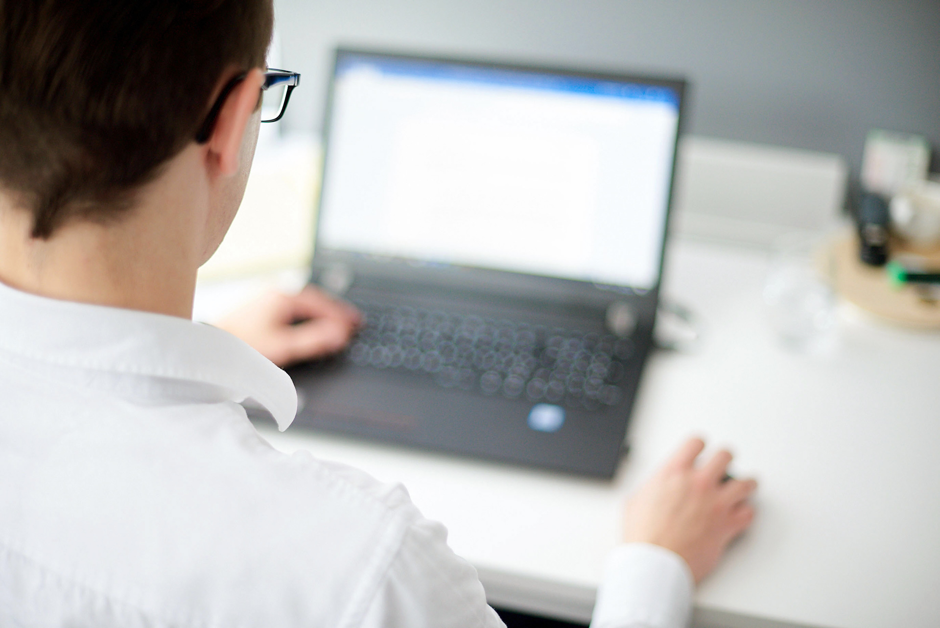 Businessman working with a laptop