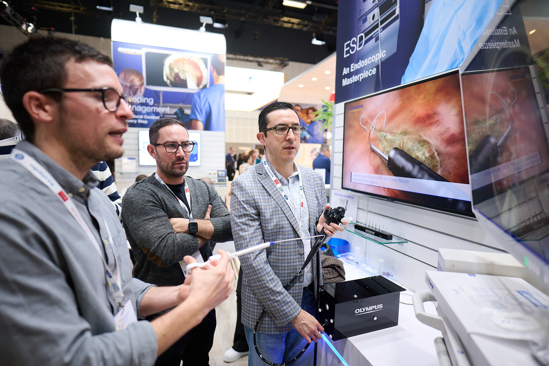 Authentic interactions between visitors and industry representatives
