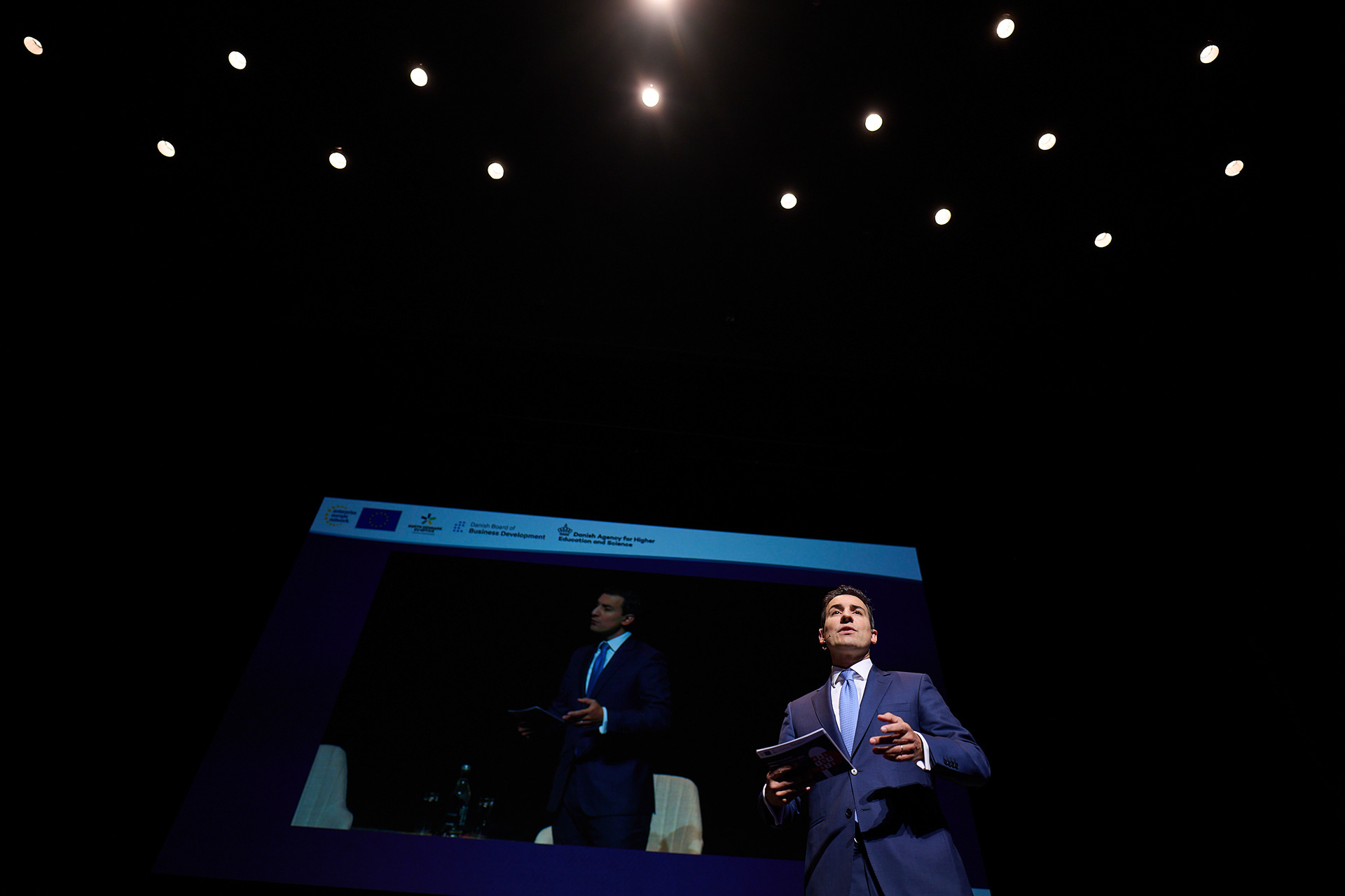 Session photo coverage