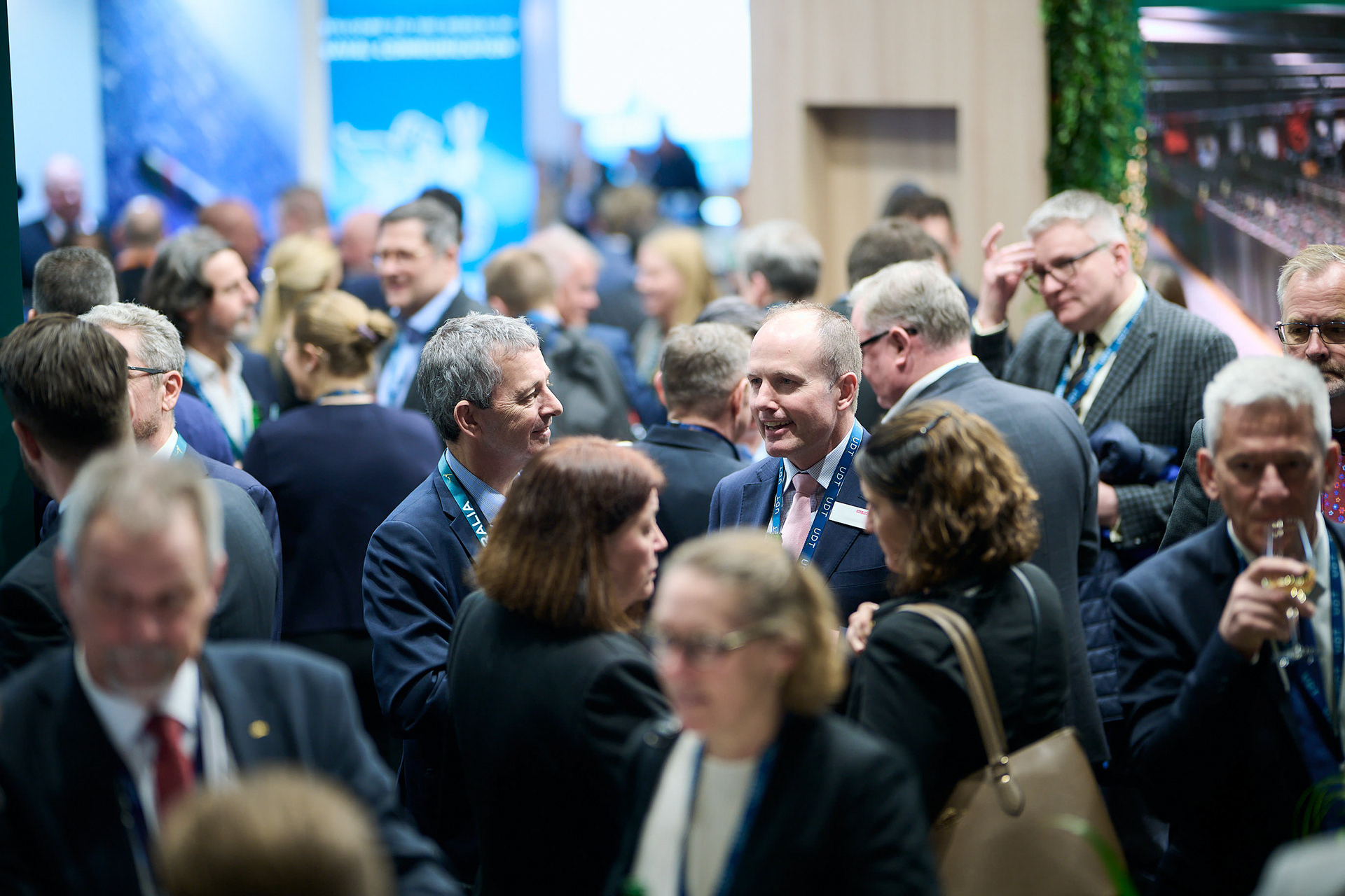 Oslo photographer for corporate events, business meetings, conferences, exhibitions, and congresses.