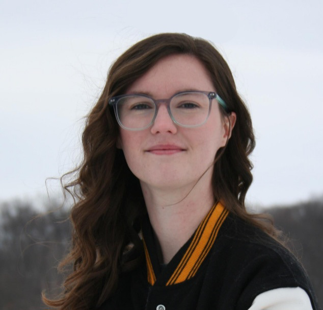 Izzy Tripp, Port