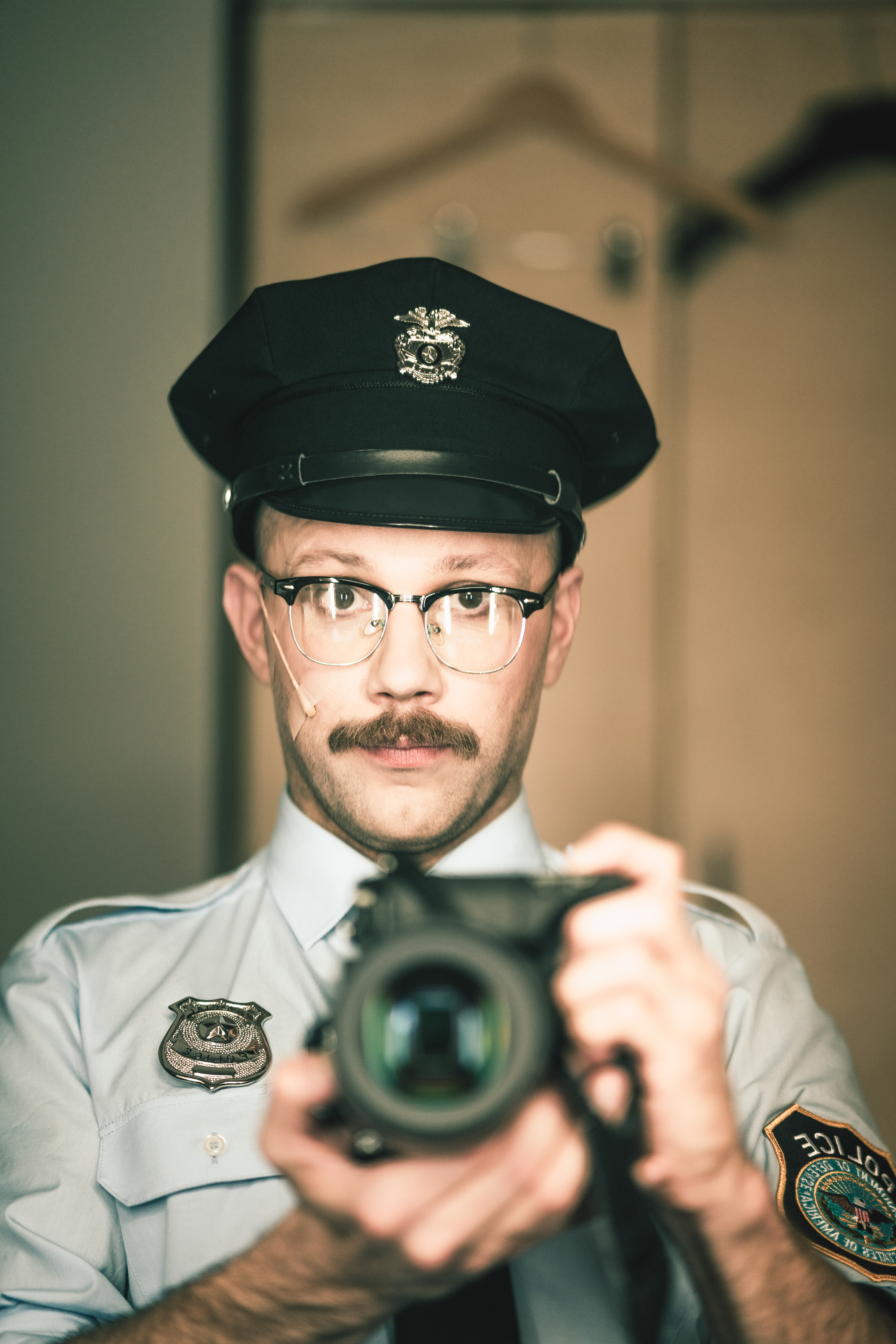 Rasmus Kull. Nunnad hoos. 2020.