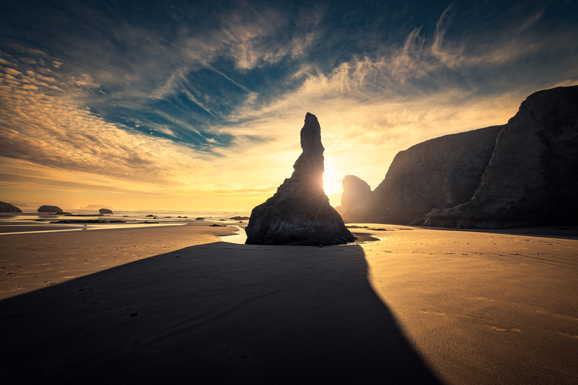 Shadow of the Sea
