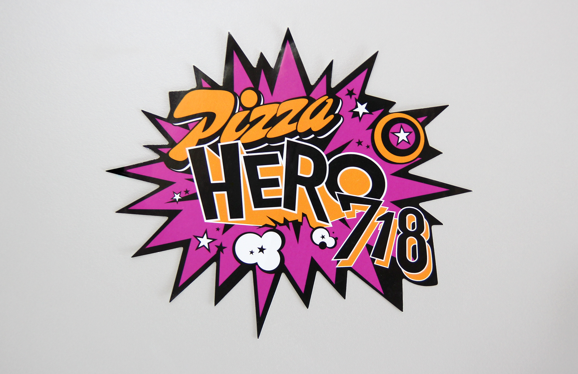 retro illustration sticker of the premium American pizza brand | 피자 히어로 718의  레트로 일러스트 스티커