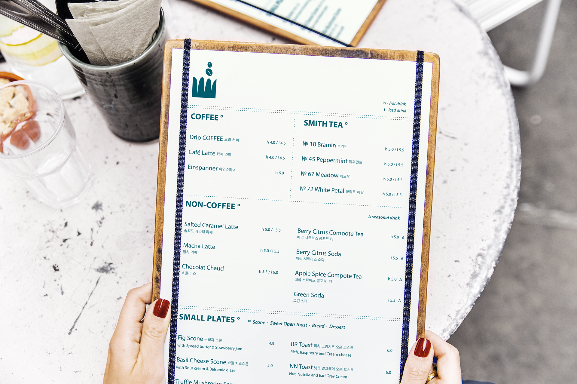 menu clip board of cafe bonay | 카페 보나이의 메뉴 클립 보드 디자인