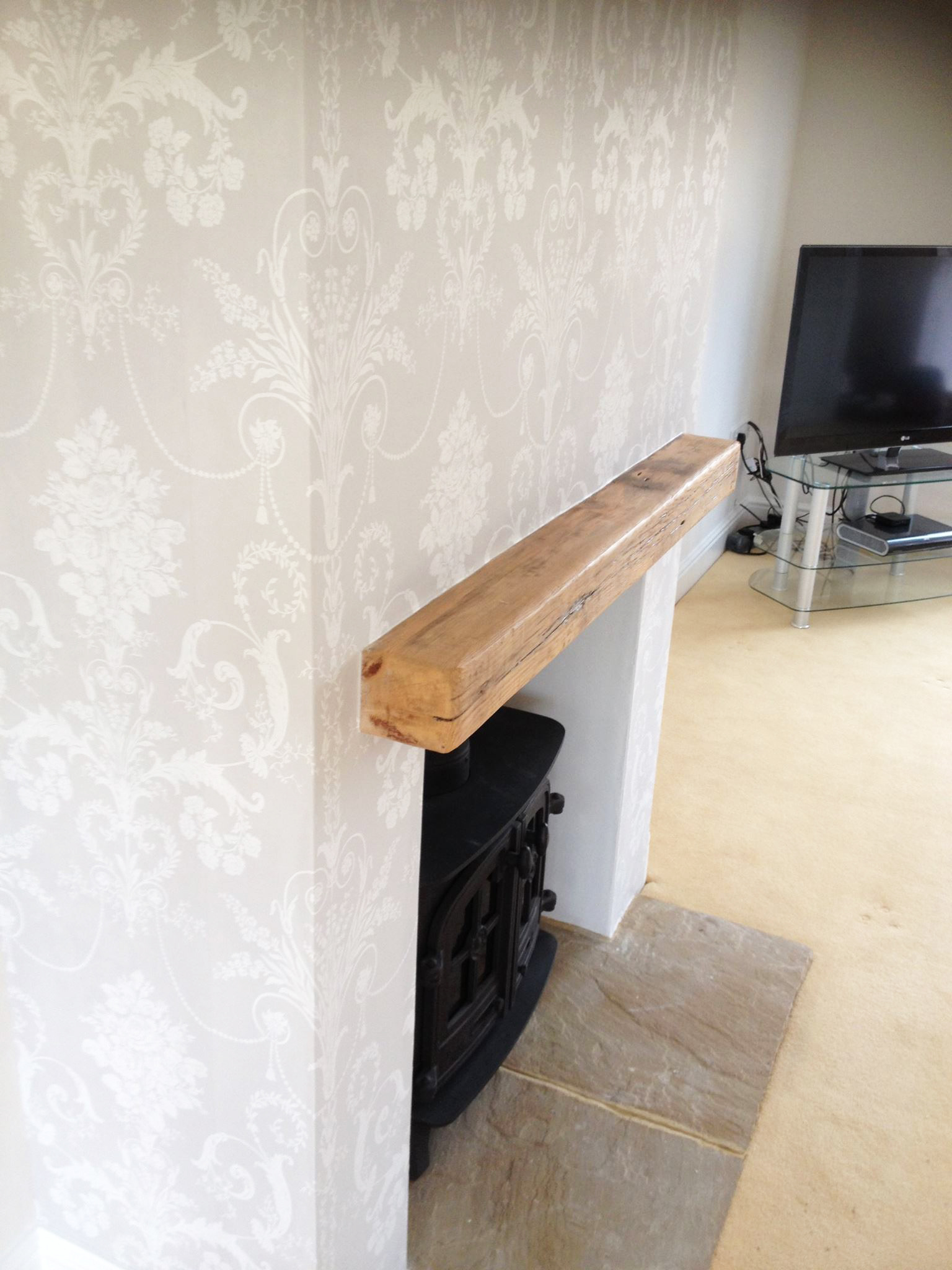Wallpapering Norfolk. Painting Decorating services Norfolk