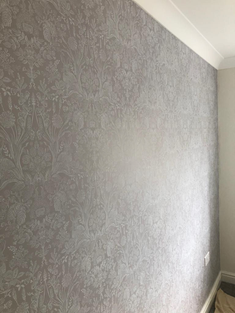 Wallpapering Norfolk. Painting and Decorating services Norfolk
