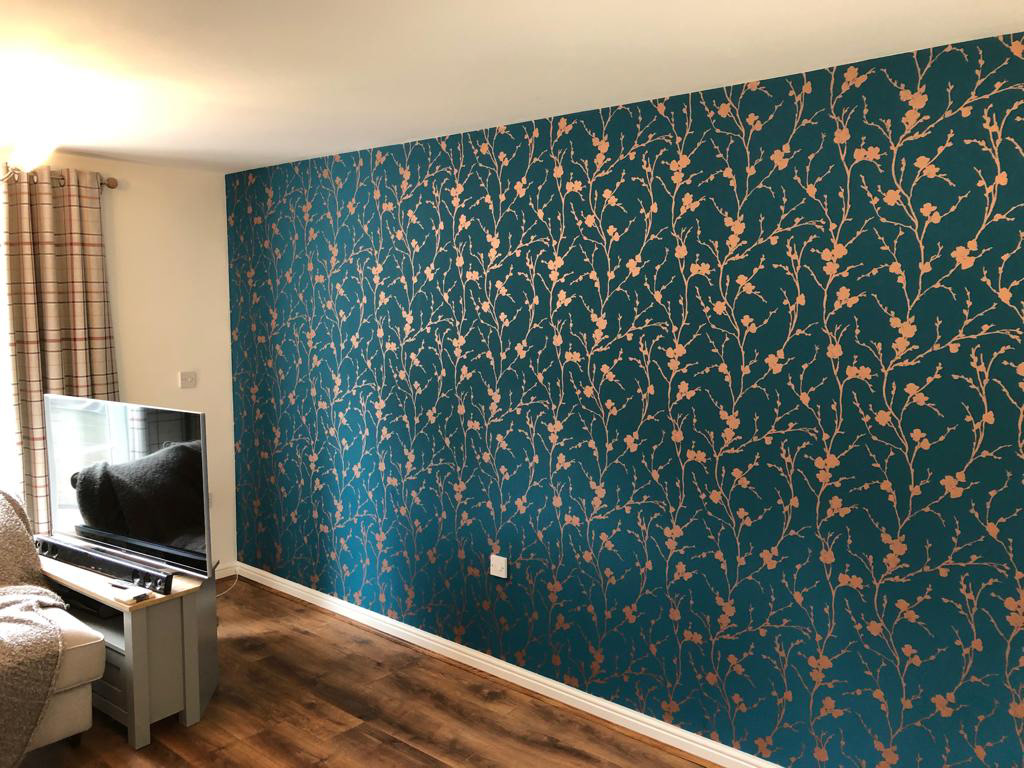 Wallpapering Norfolk. Painting and Decorating services Norfolk