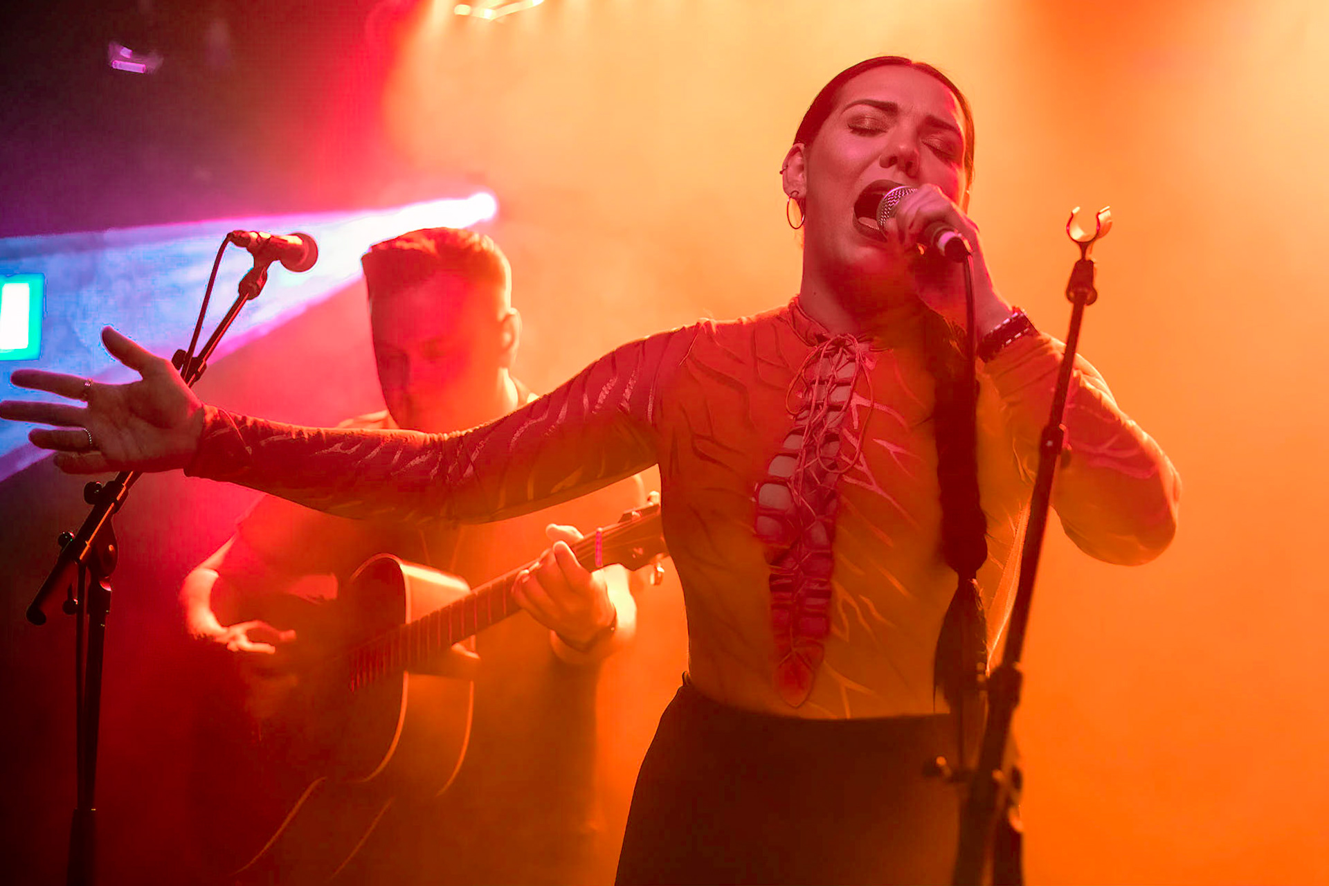 Jade Helliwell supporting Tenille Arts at The Grace, London, July 16th 2022