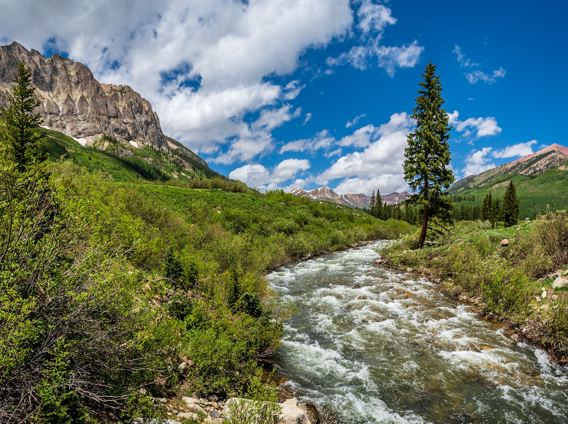 Alpine Splendor - Majestic landscape in the Rocky Mountains near Crested Butte