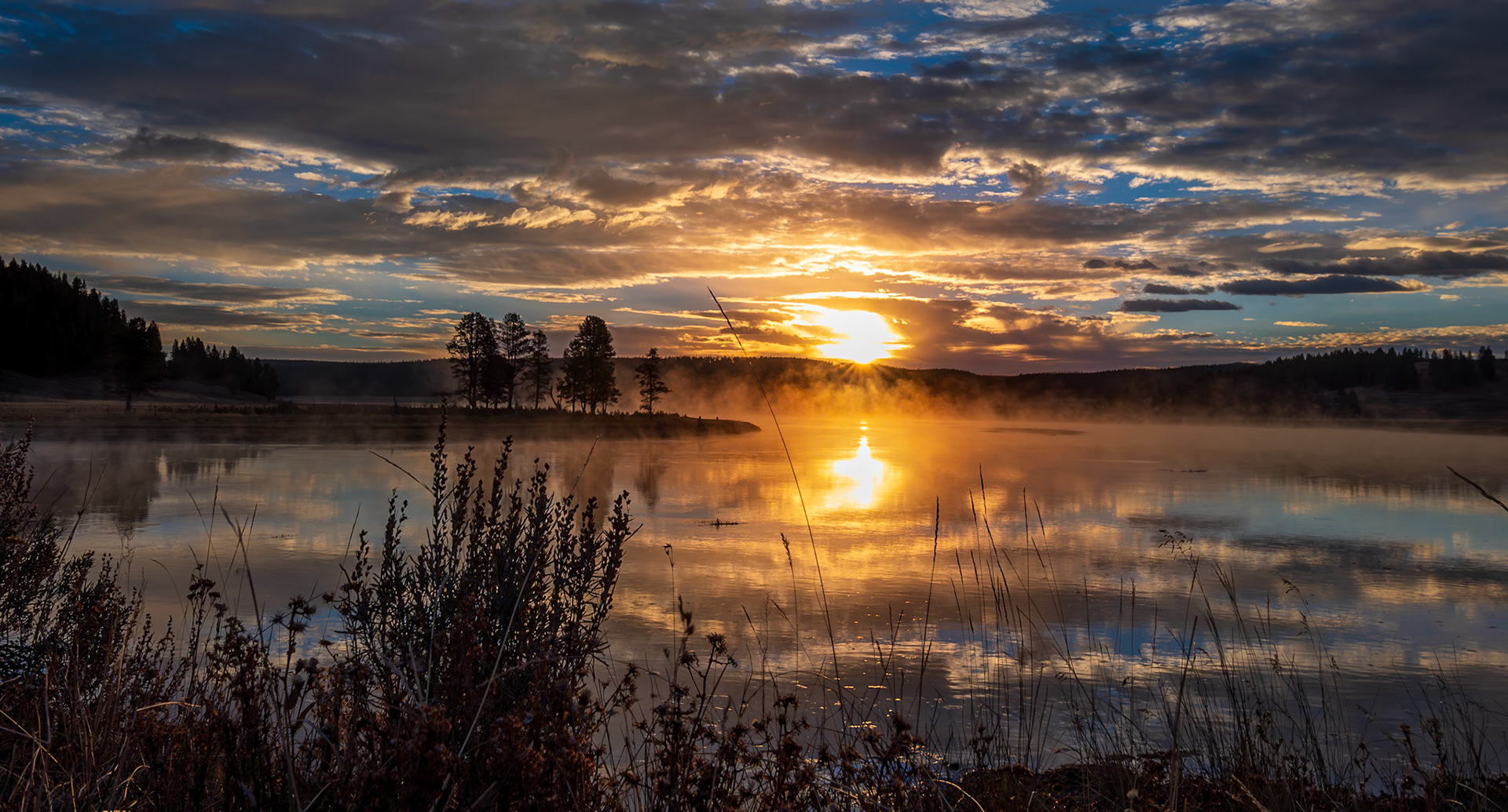 Sunrise Over The Yellowstone River