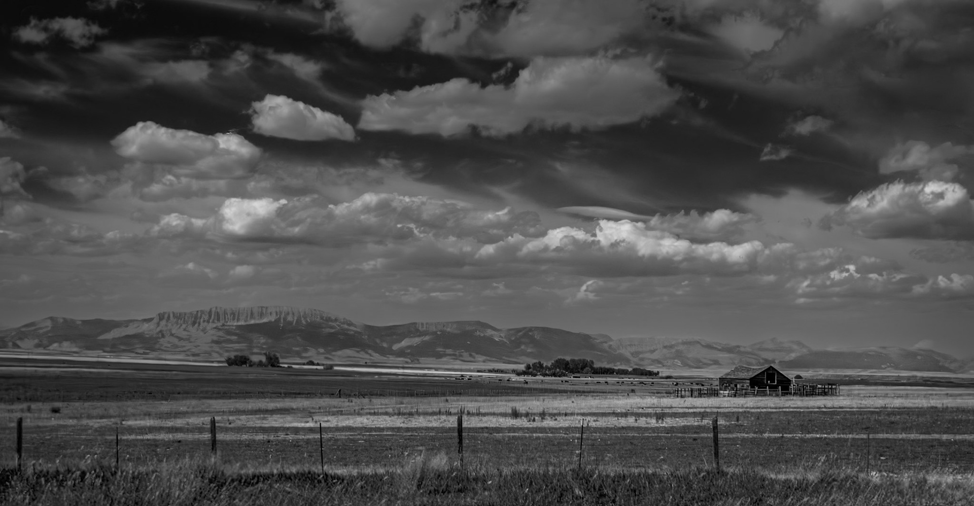 The Great American West in B&amp;W - Somewhere in Montana while on the way to Yellowstone from Glacier.