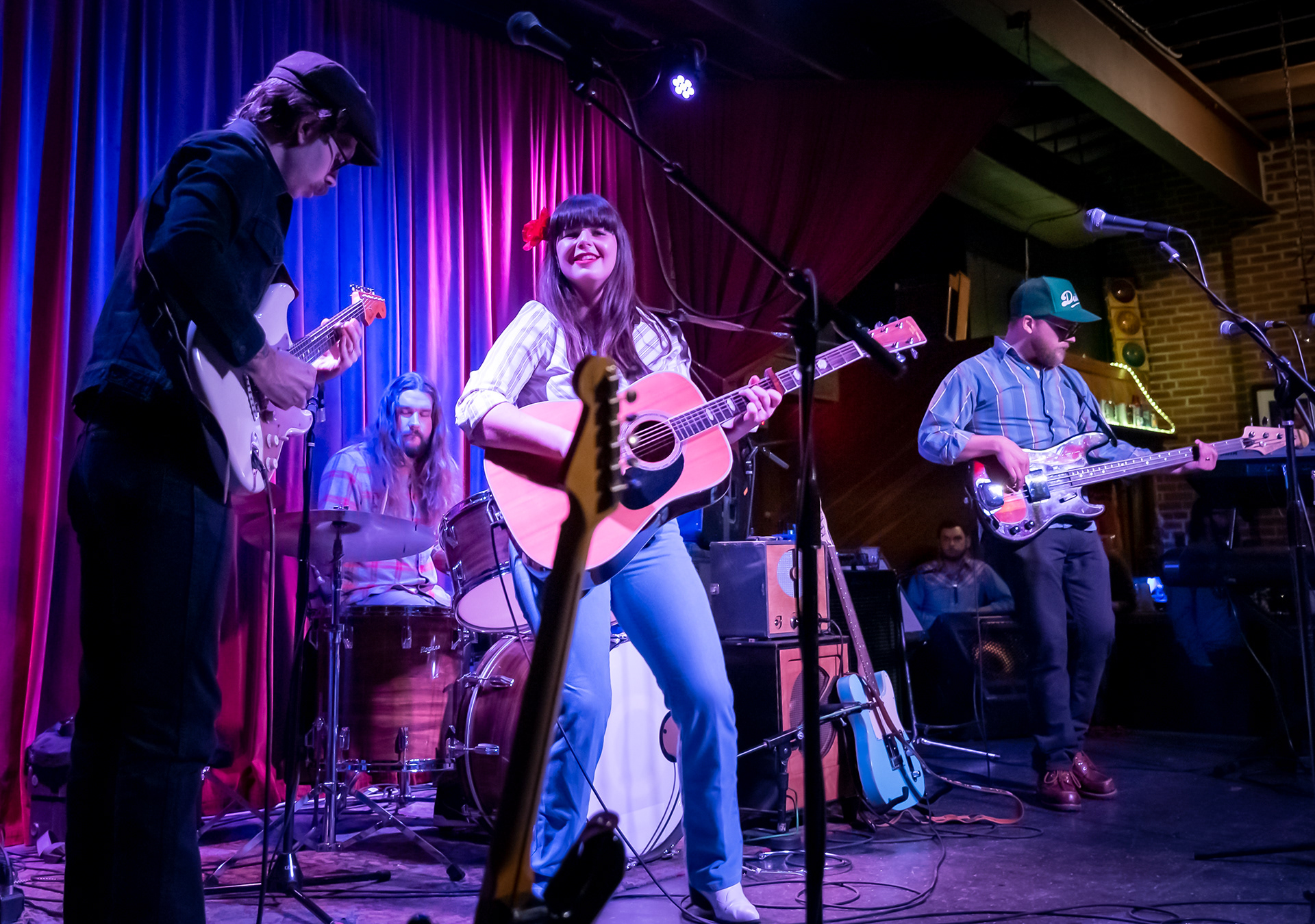 Beth Bombara playing her Heart Like A Wheel Tribute to Linda Ronstadt at Off Broadway in St. Louis