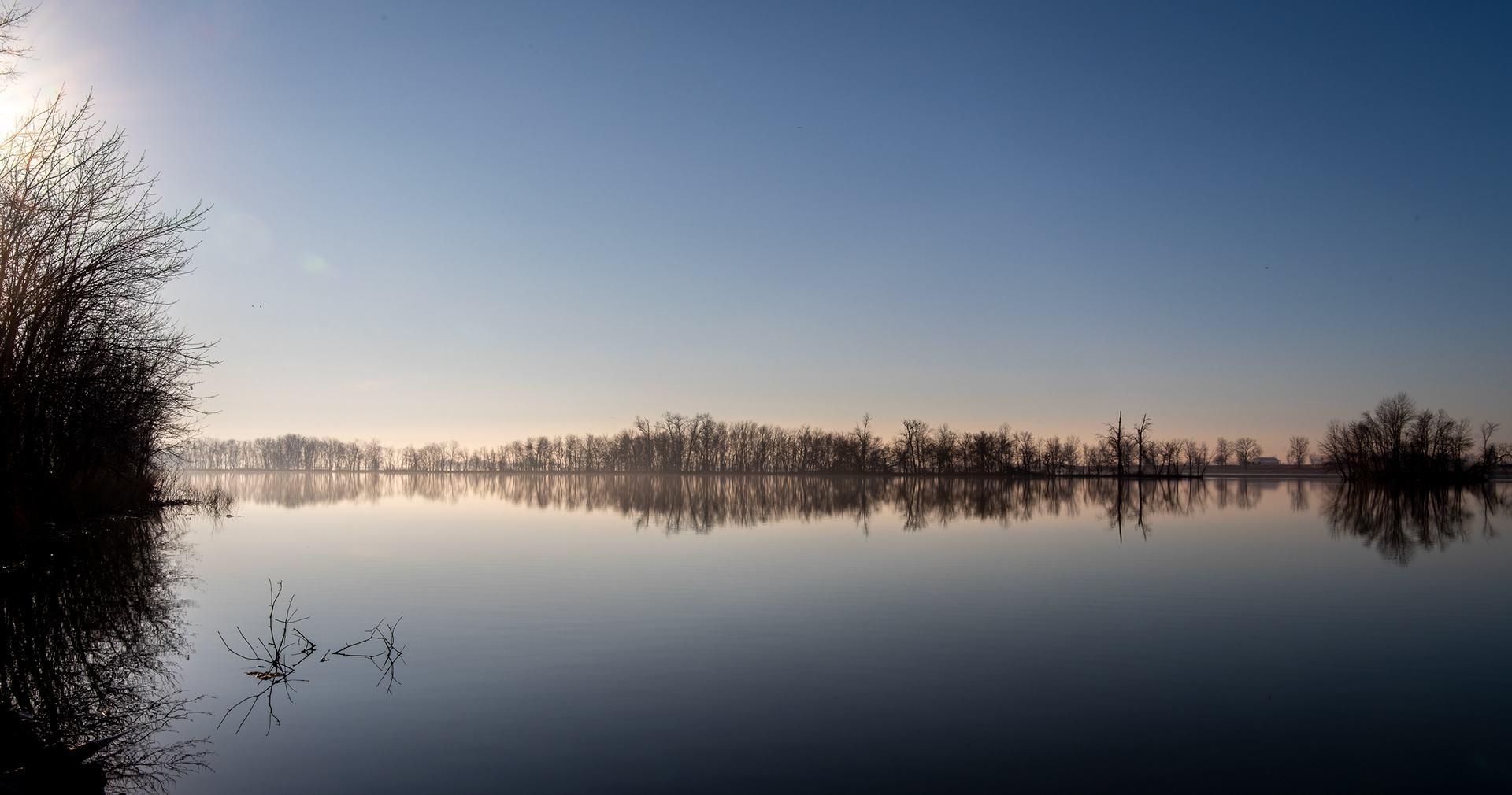 A Favorite Eagle Watching Location - The Alton Slough and Ellis Island