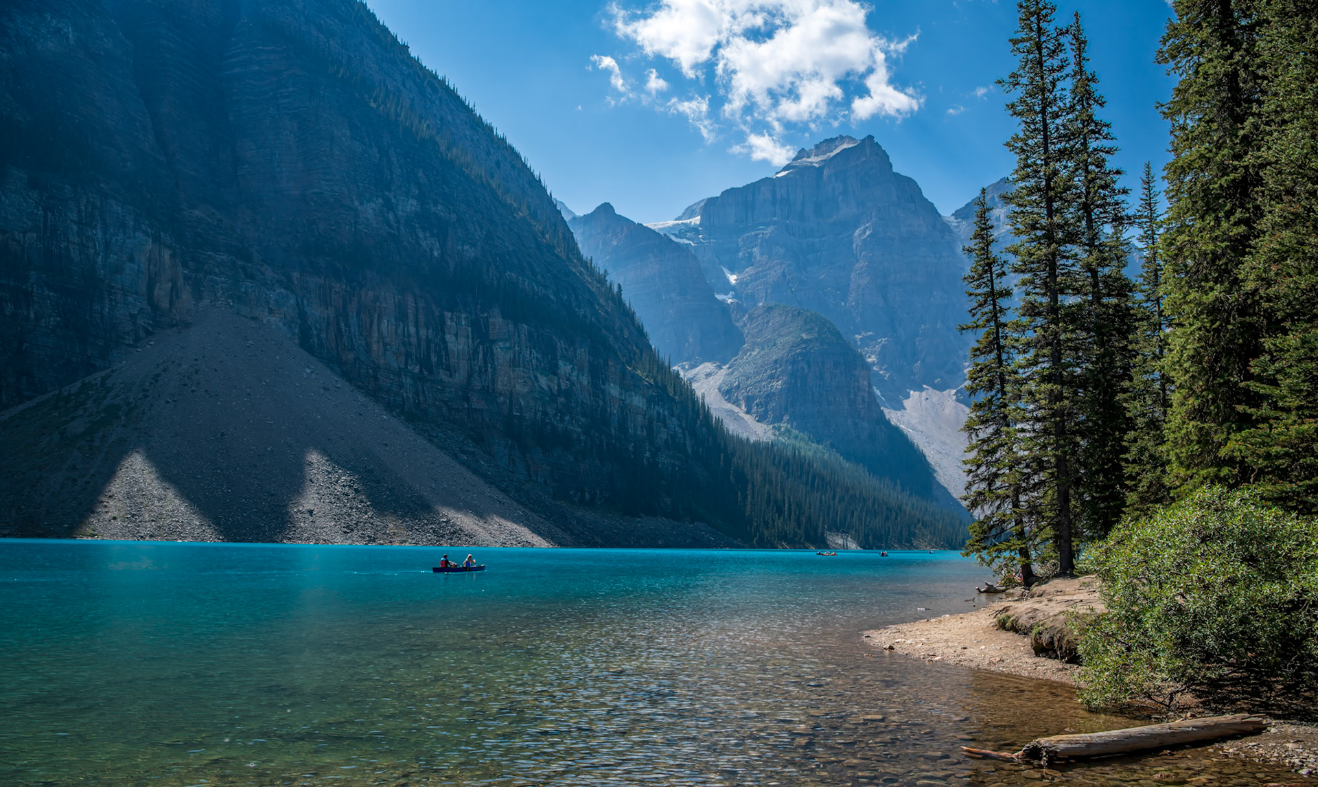 Paradise Found - The beautiful glacier fed Moraine Lake in Banff National Park