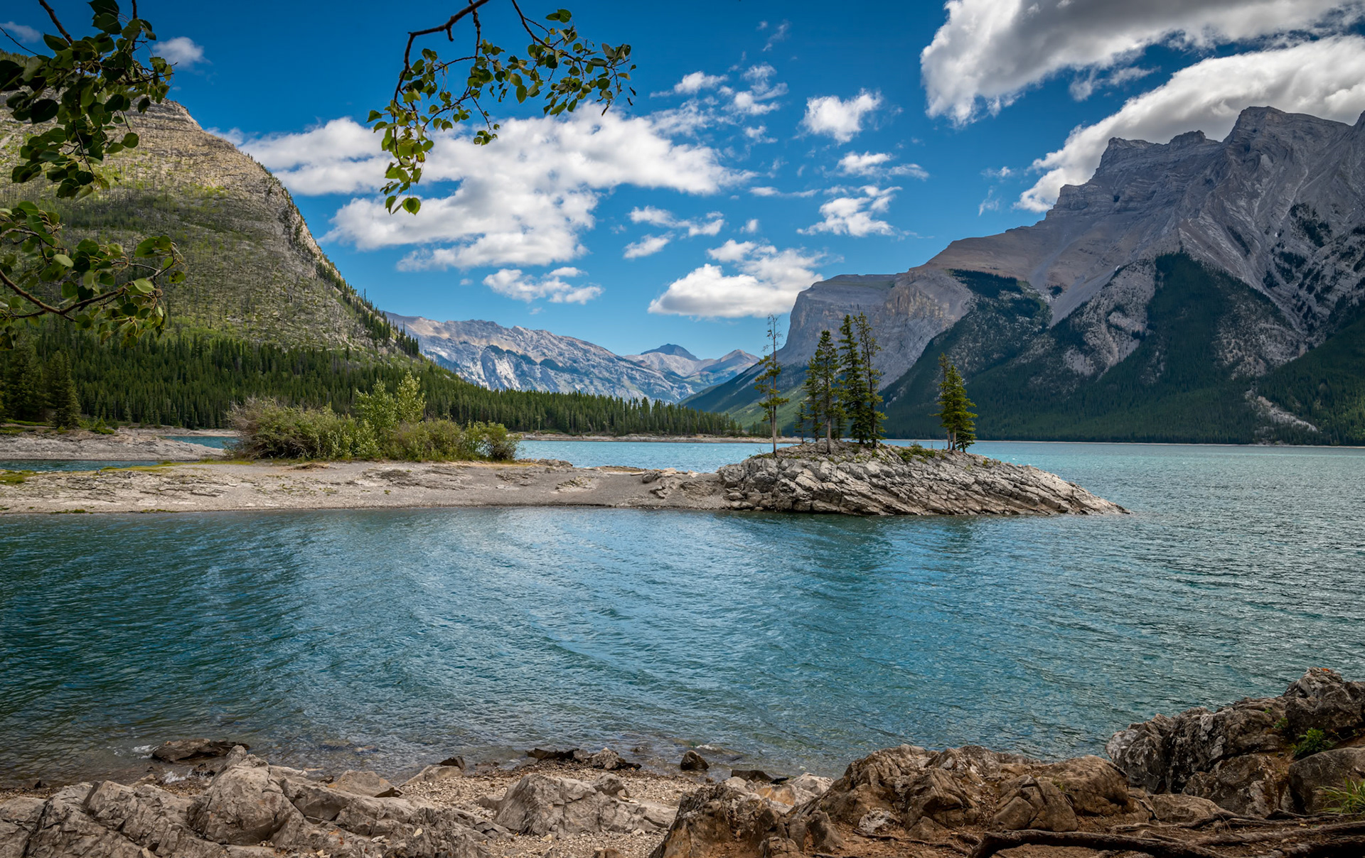Alpine Paradise - Lake Minnewanka in Banff National Park