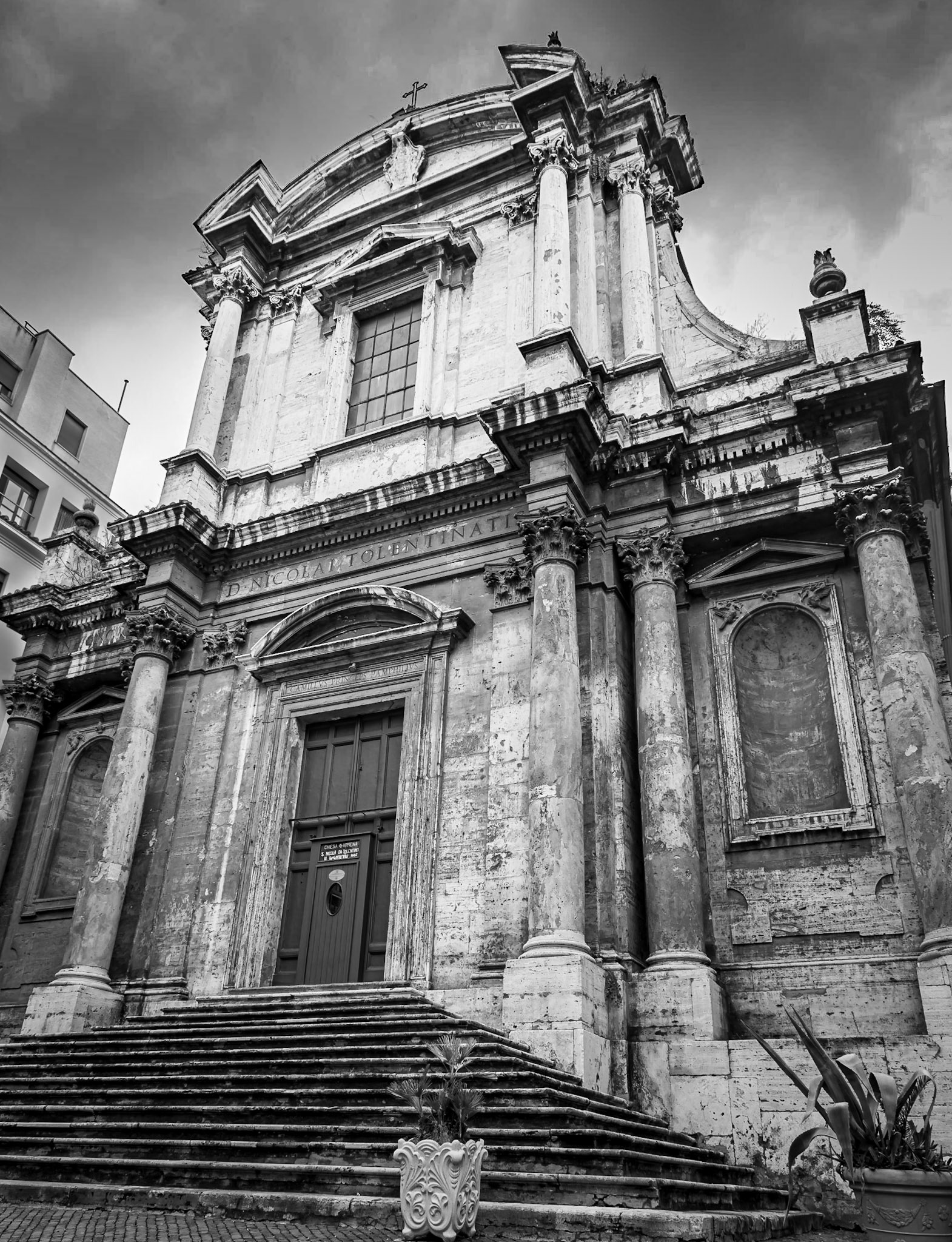 San Nicola da Tolentino agli Orti Sallustiani