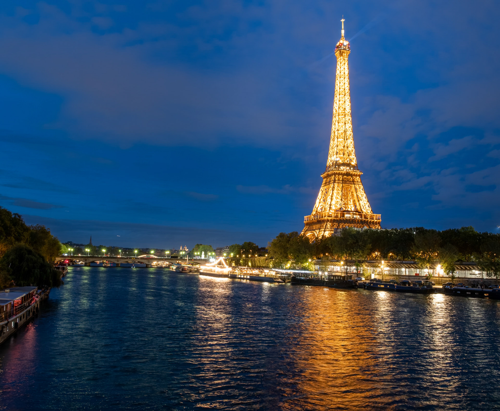 Eiffel Aglow