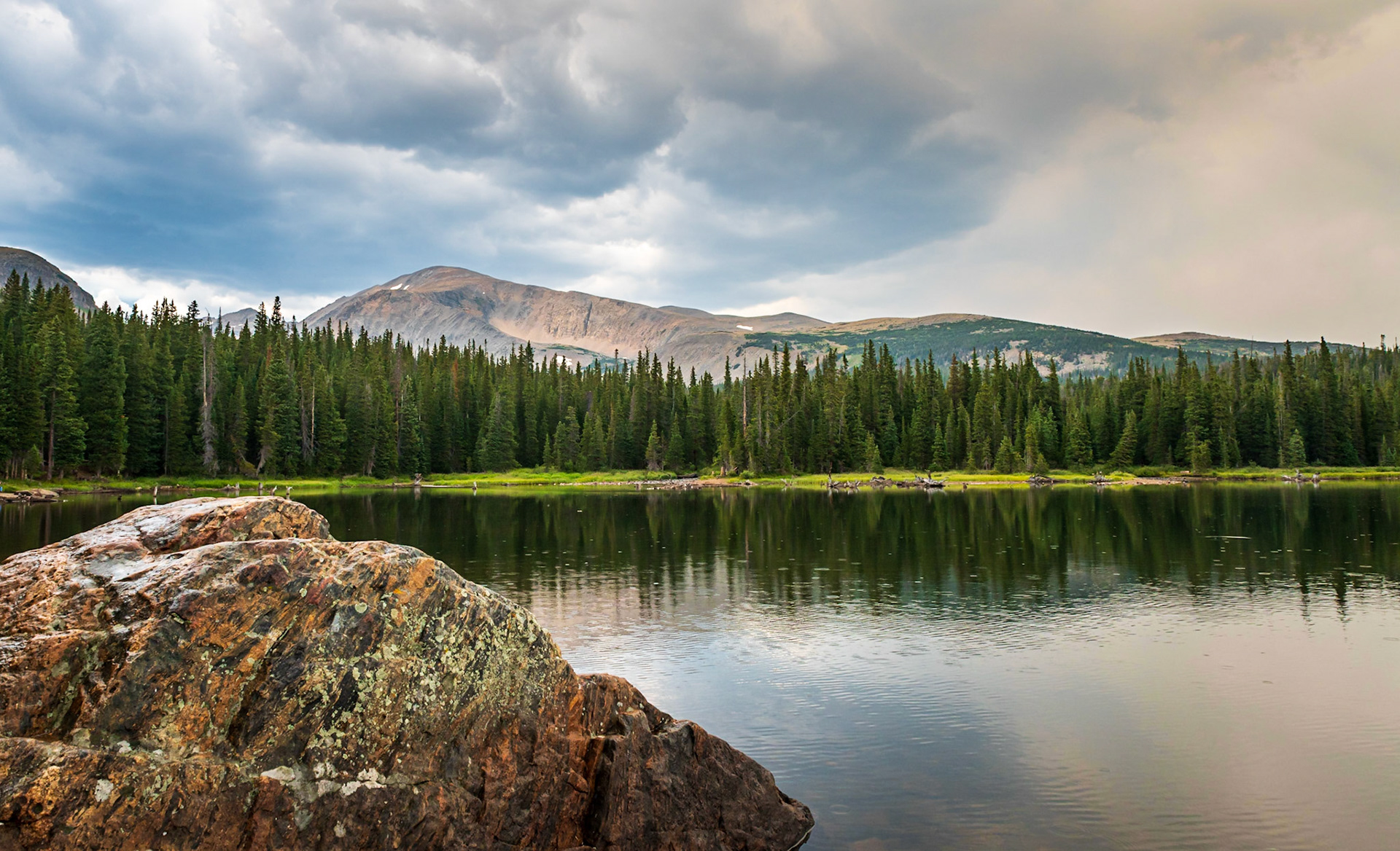 Brainard Lake - Beautiful alpline lake In the Colorado Rockies