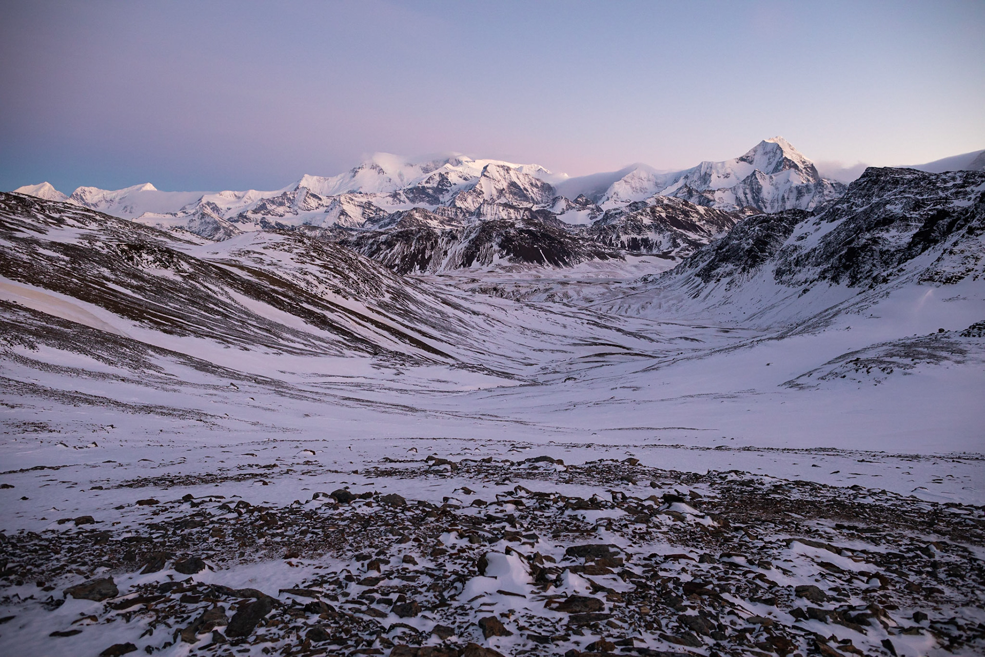View of the Allardyce Range from Deadman's Pass