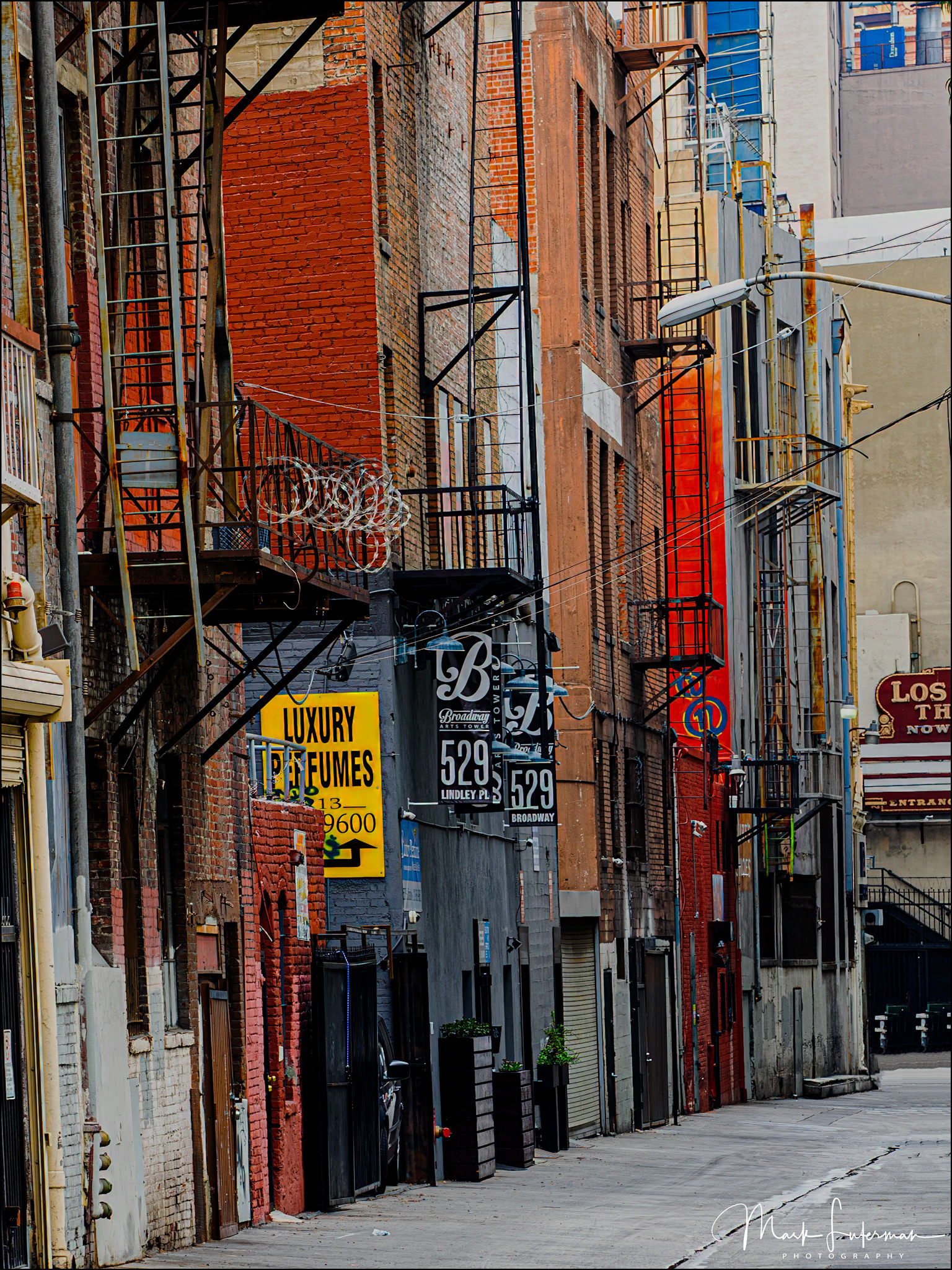 LA Alleyway