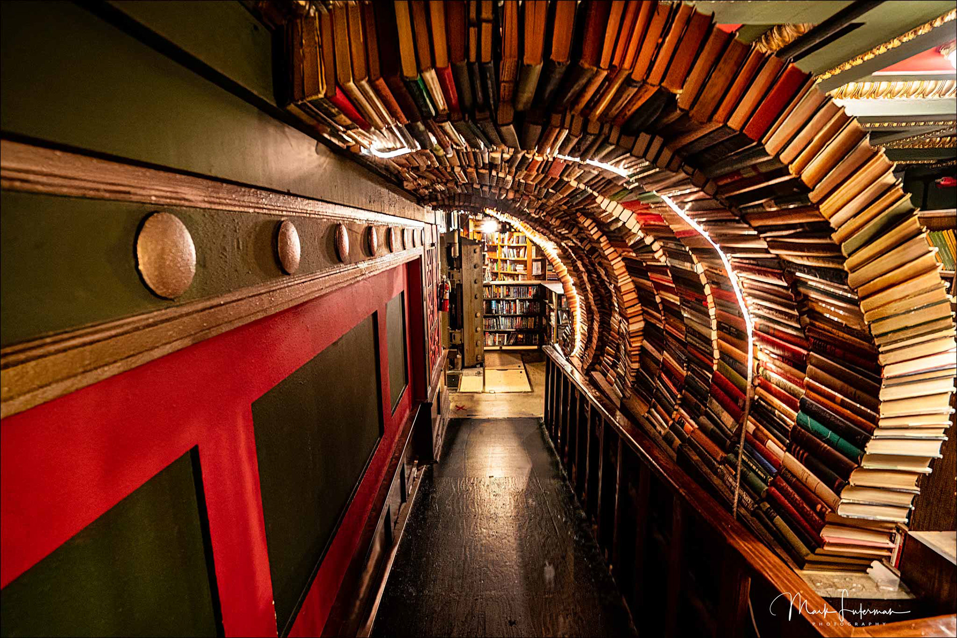 Last Book Store 3 