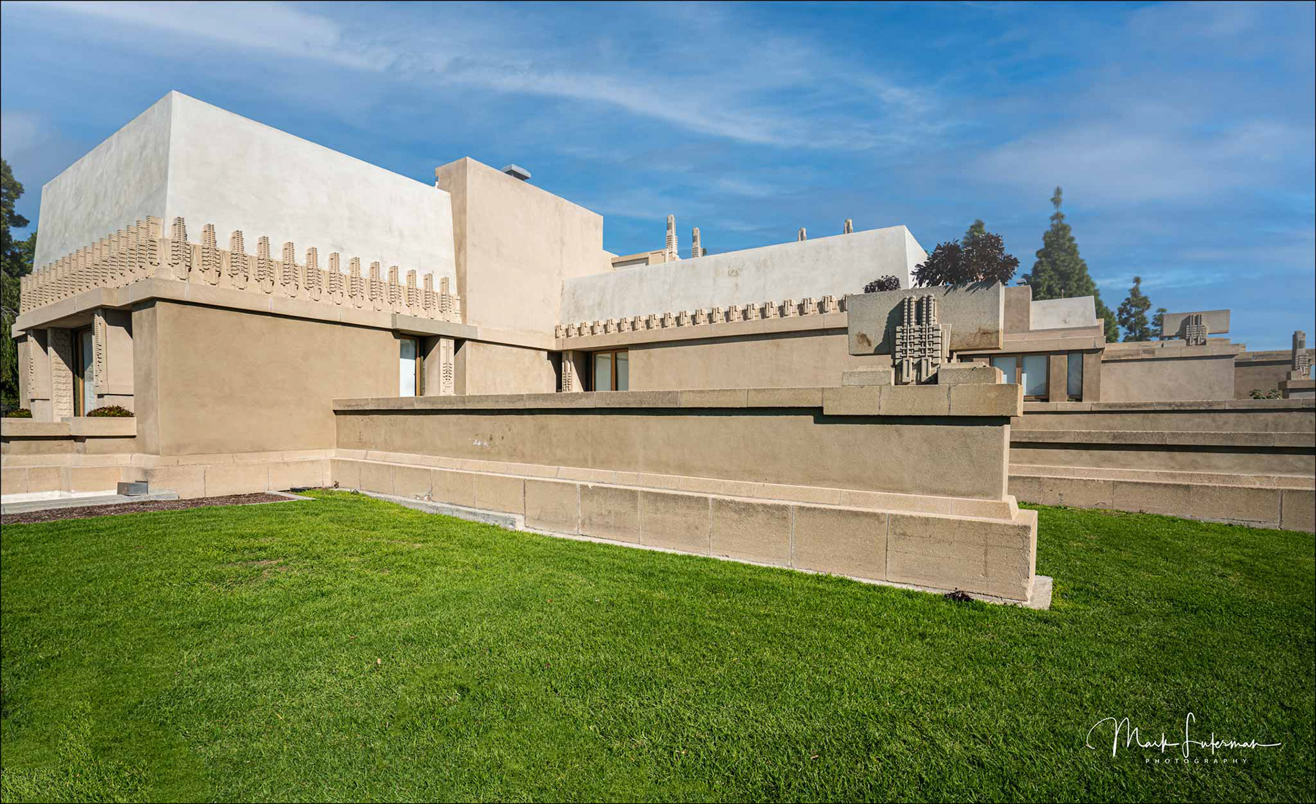 Frank Lloyd Wright Hollyhock House