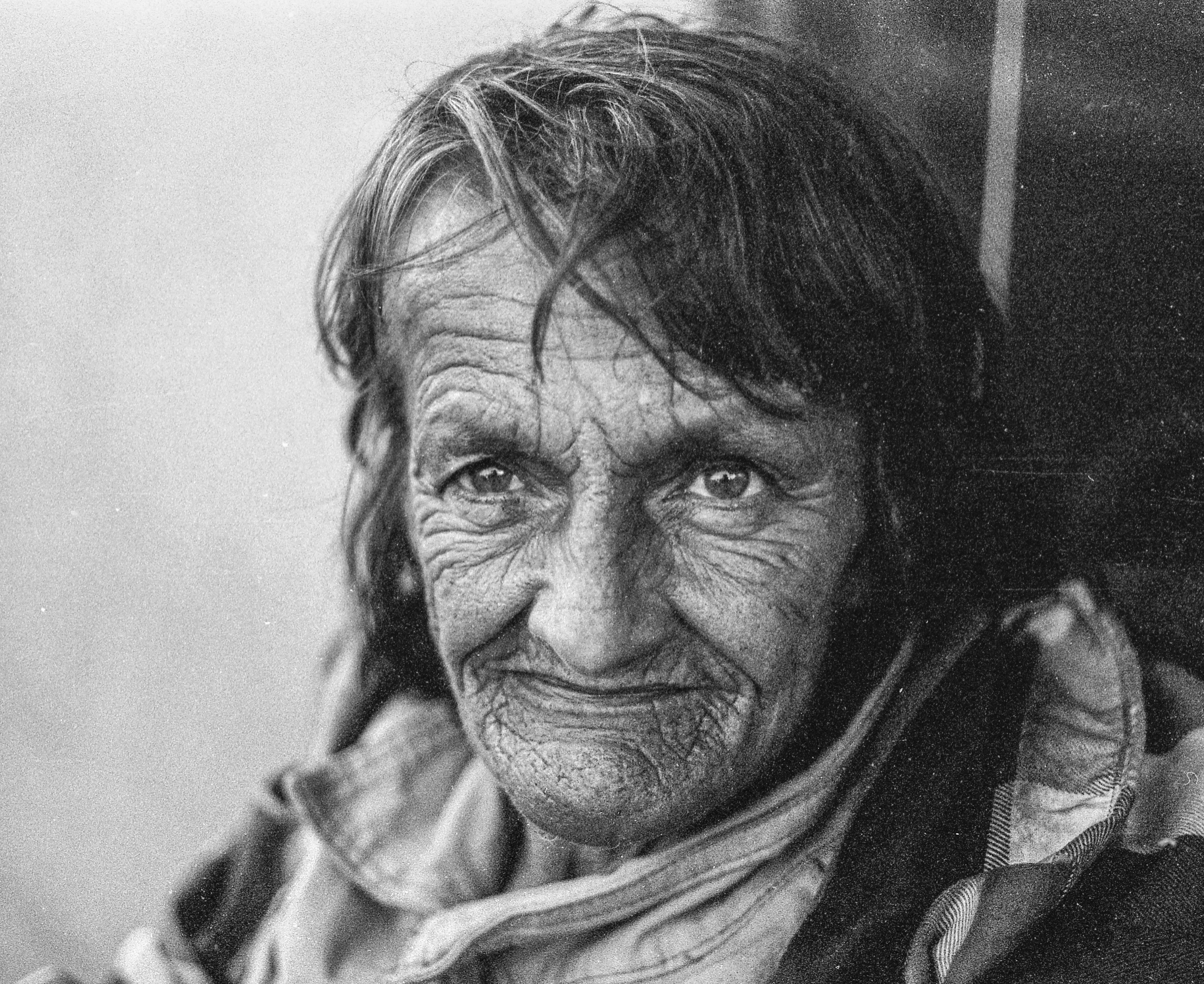 These portraits were taken on the streets of San Francisco in 2018. Each image reflects a passing connection — strangers, expressions, and fleeting moments that reveal the soul of the city.