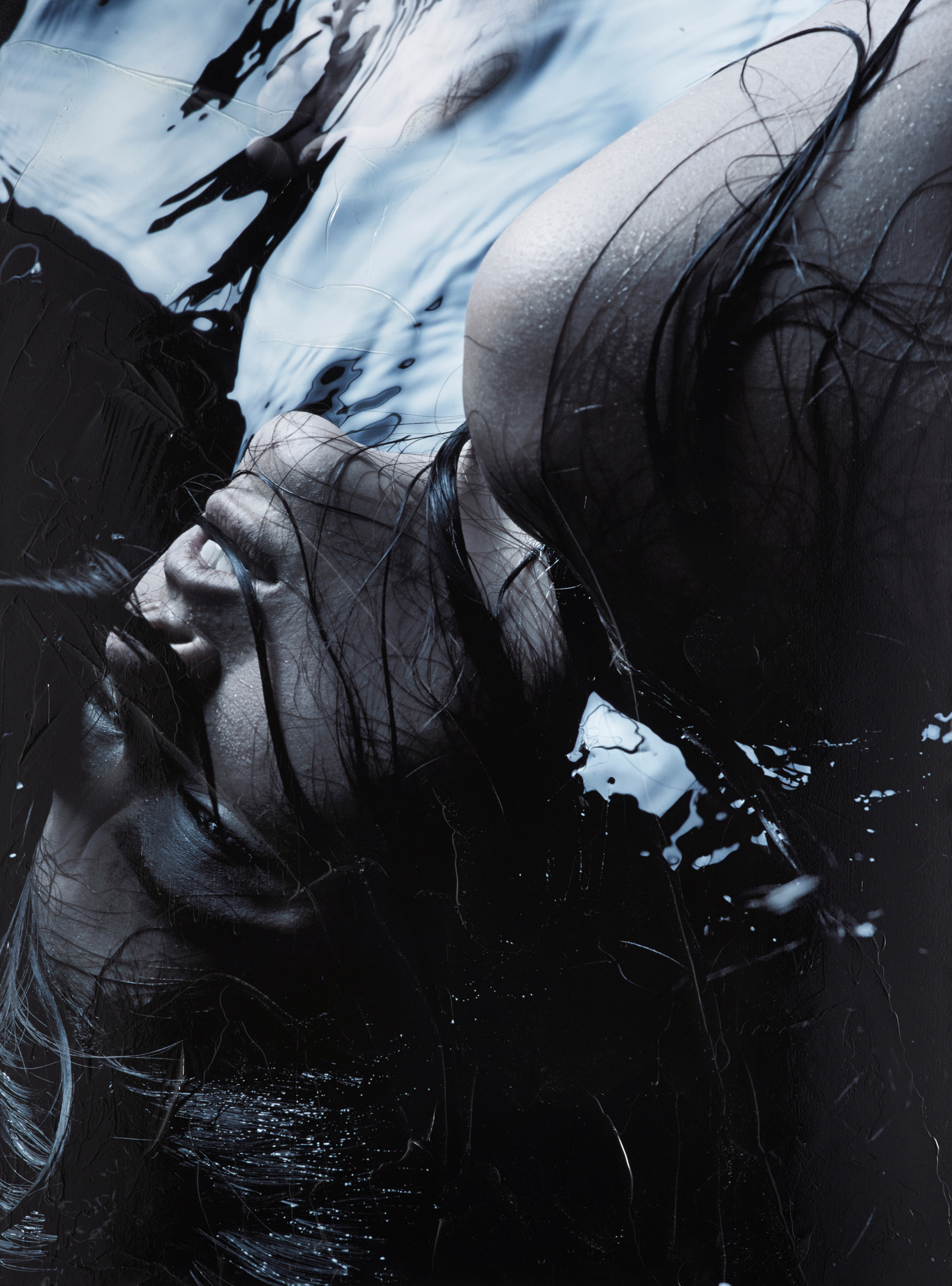 MOON - LINN #07, 2010  750×1000mm  Pigment Print, Acrylic, Varnish