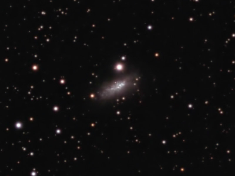 starburst nebula NGC 1569 LRGB 1/2016