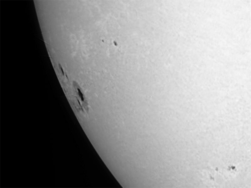 Sunspots on the edge 1/1/2014 (see 1/5/2014)