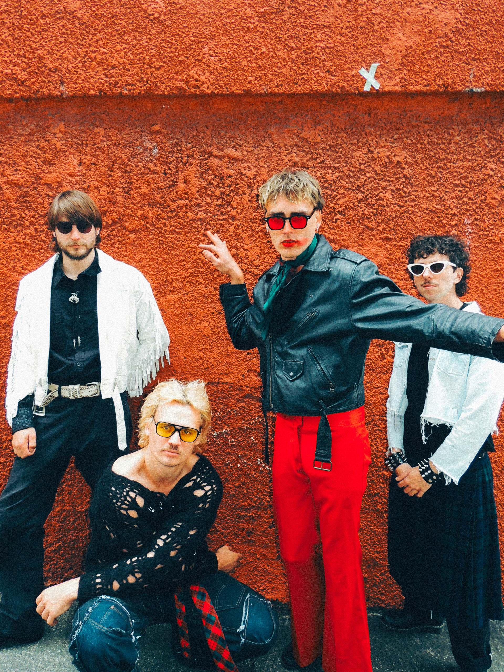 RADIUM DOLLS - PRESS