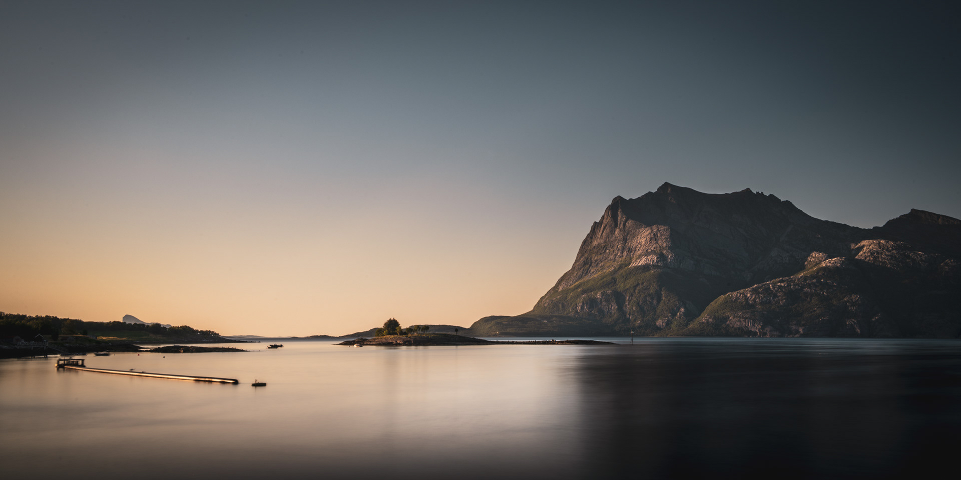 NORWAY | TELNESTINDEN POLARCIRCLE