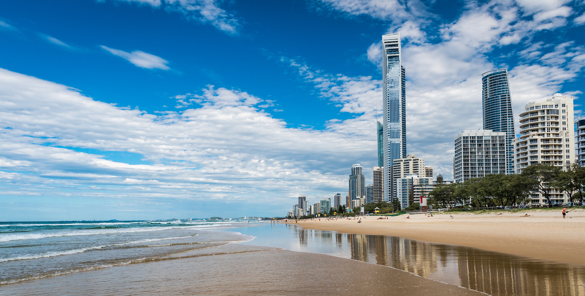 SURFERS PARADISE | BEACH
