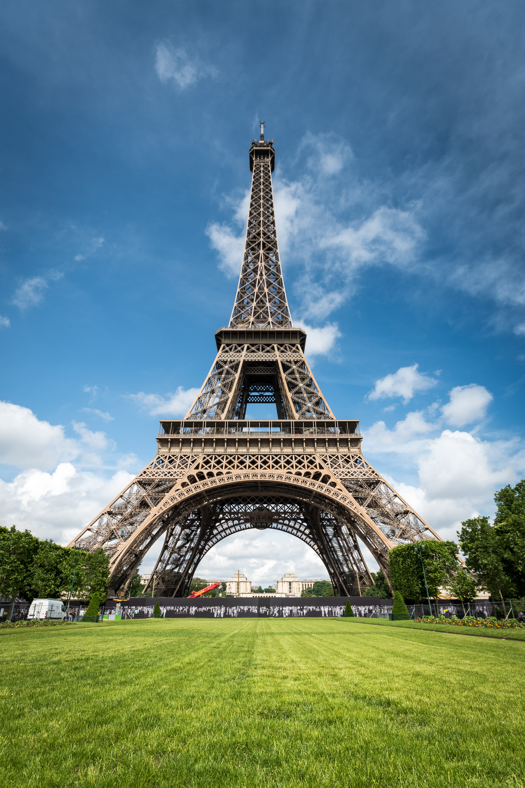 PARIS | EIFFEL TOWER